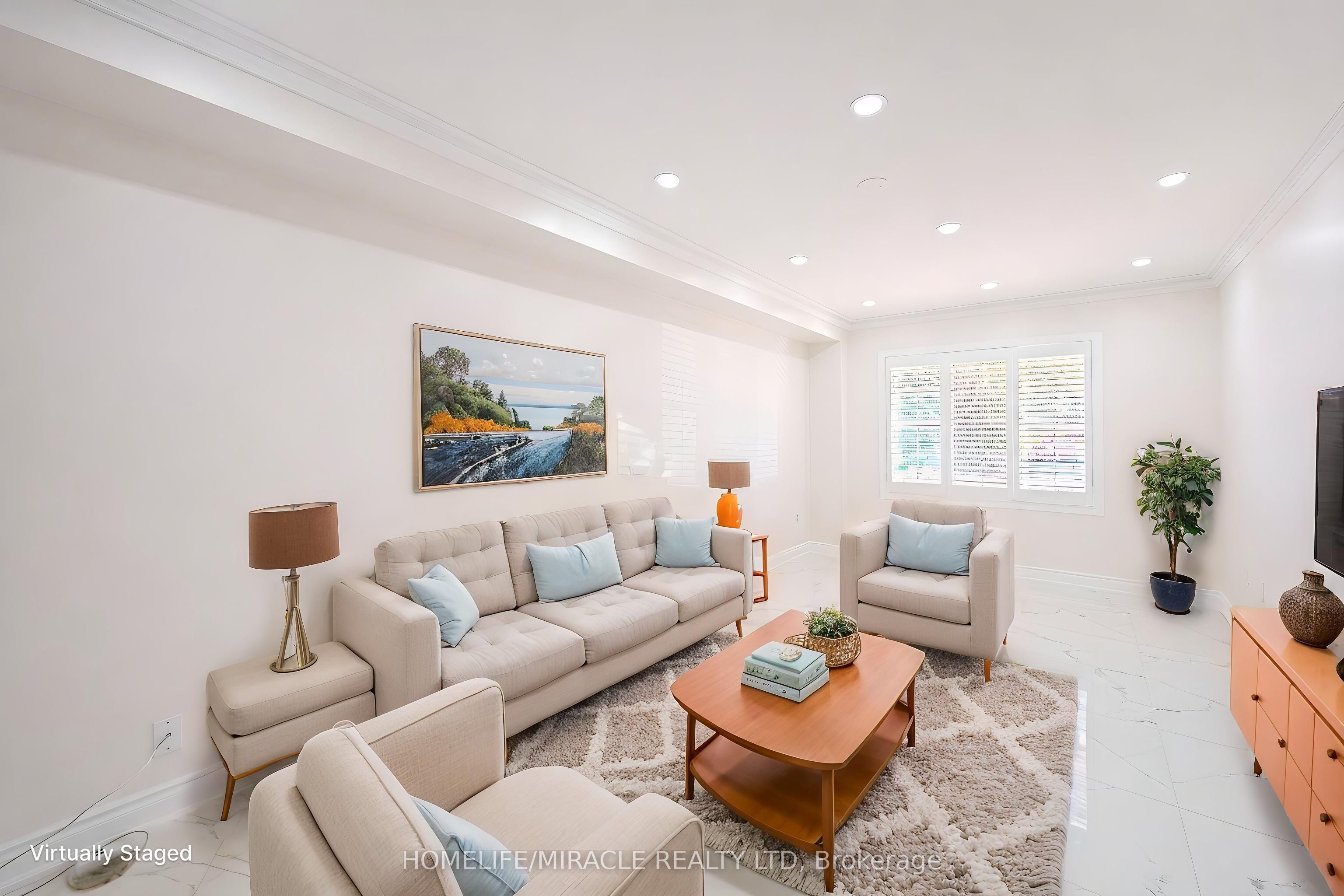 21 Topiary Lane Property Photo 7
