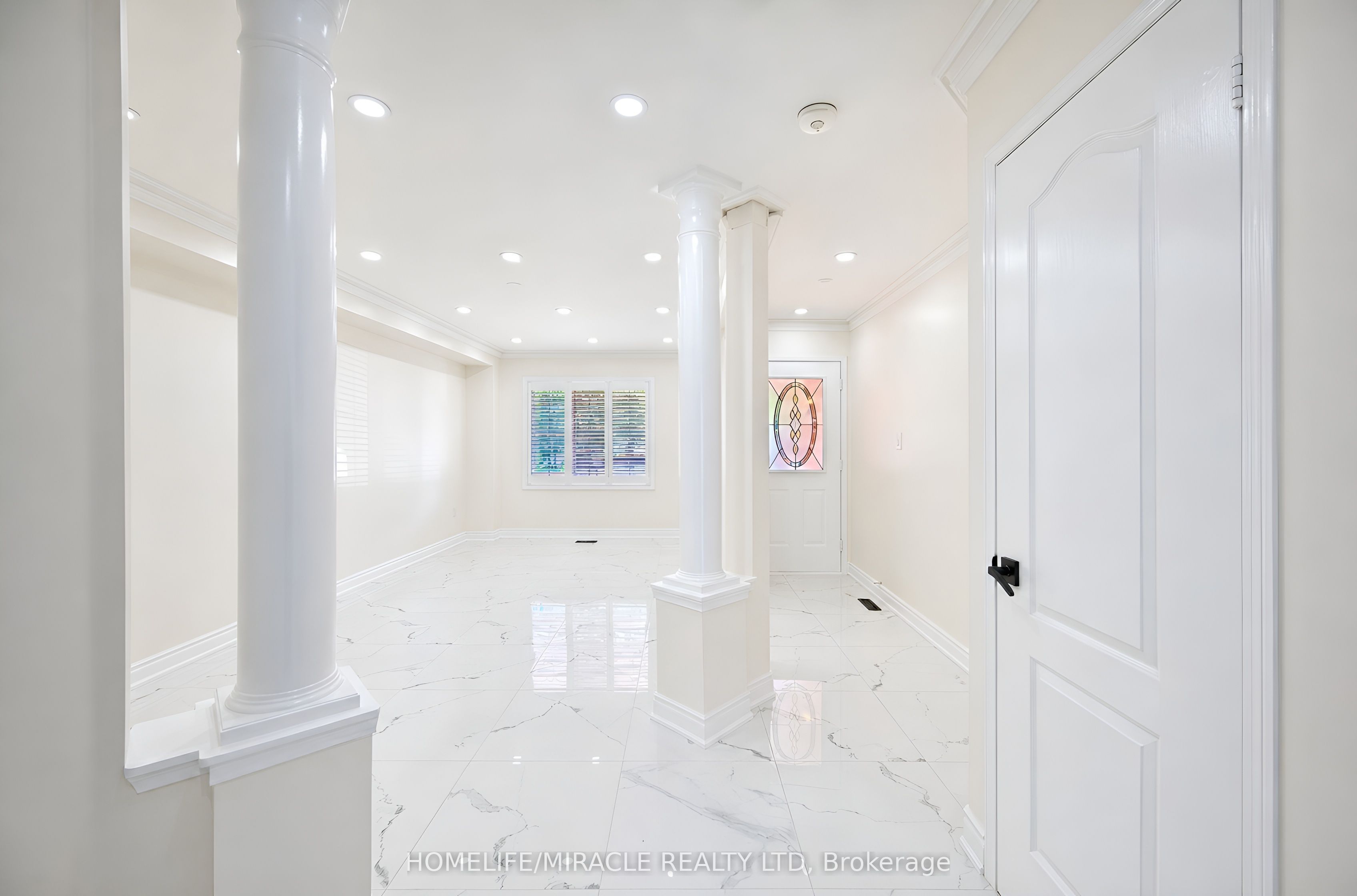 21 Topiary Lane Property Photo 11