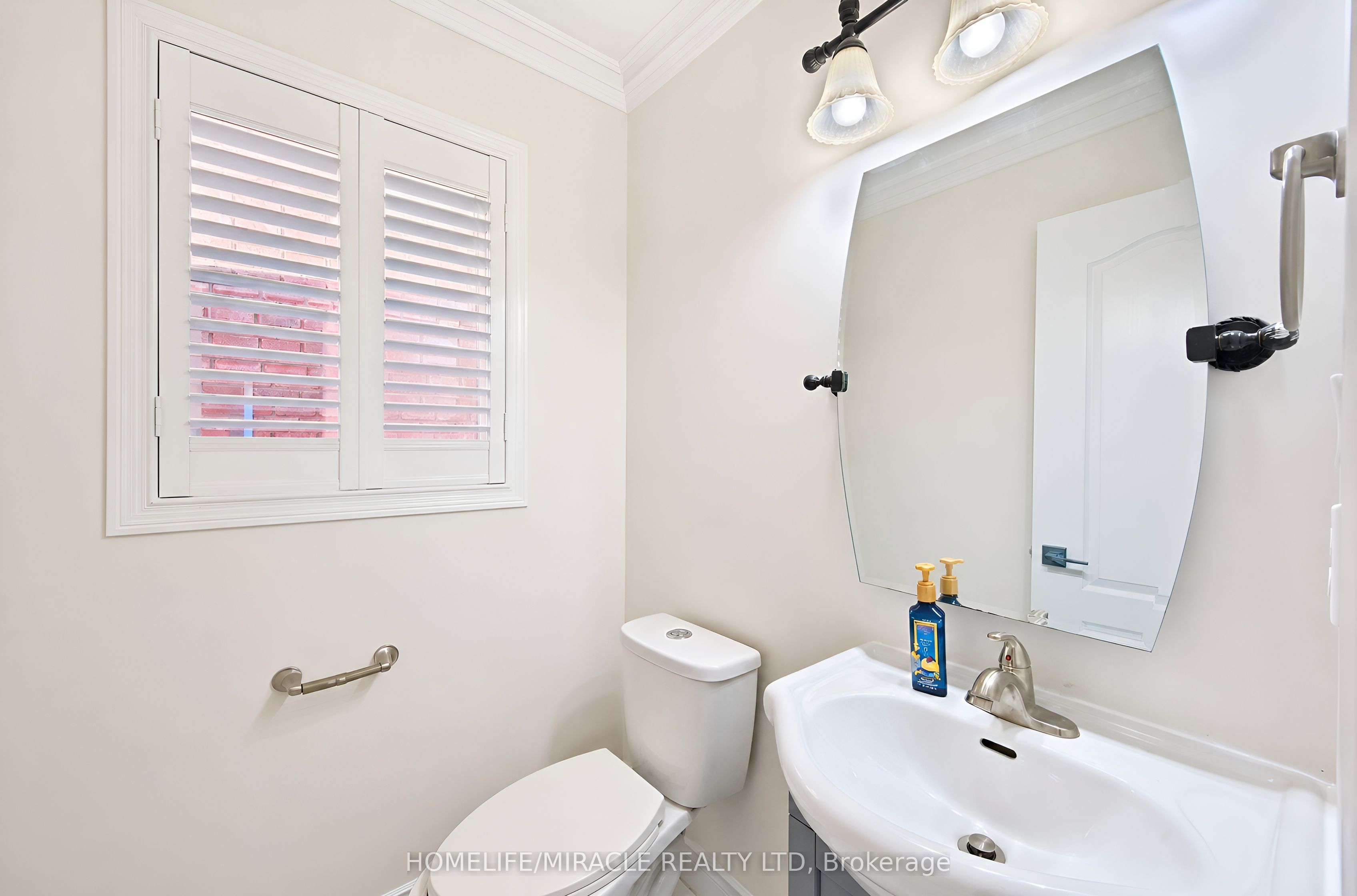 21 Topiary Lane Property Photo 19