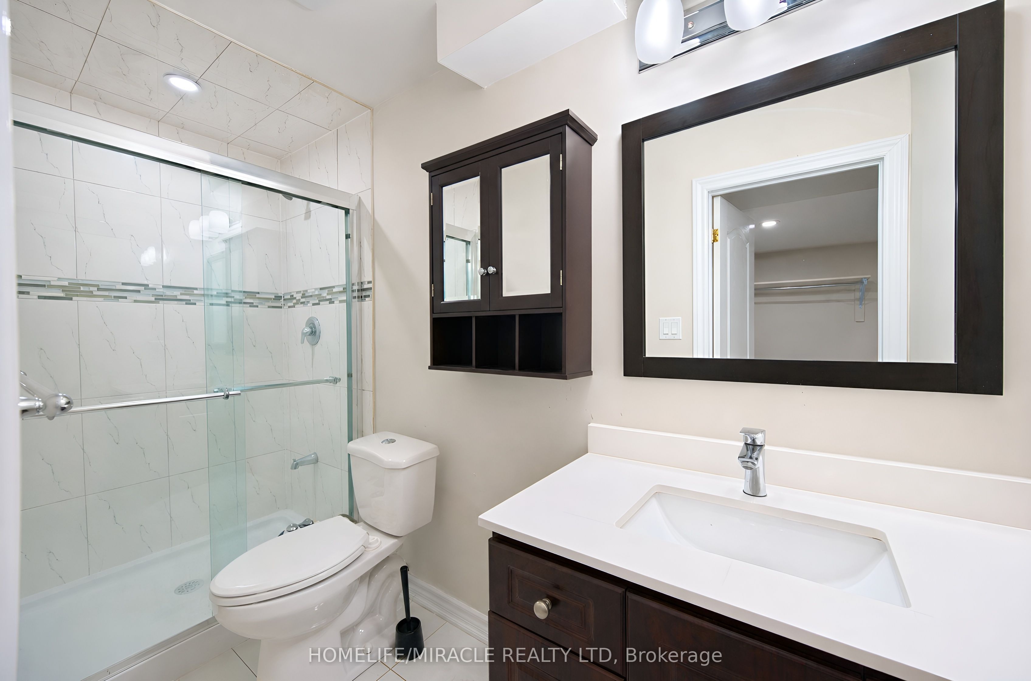 21 Topiary Lane Property Photo 47