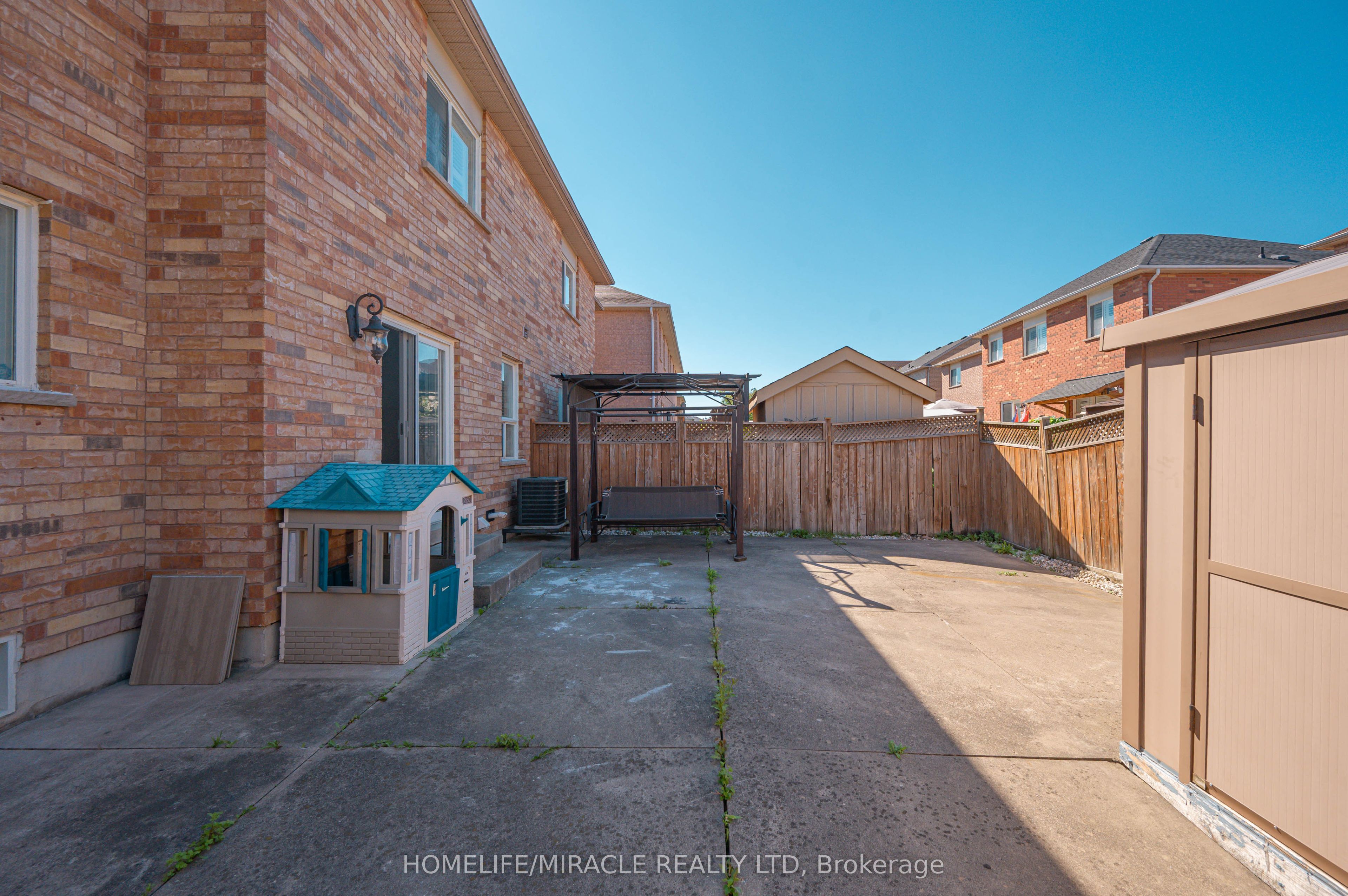 21 Topiary Lane Property Photo 50