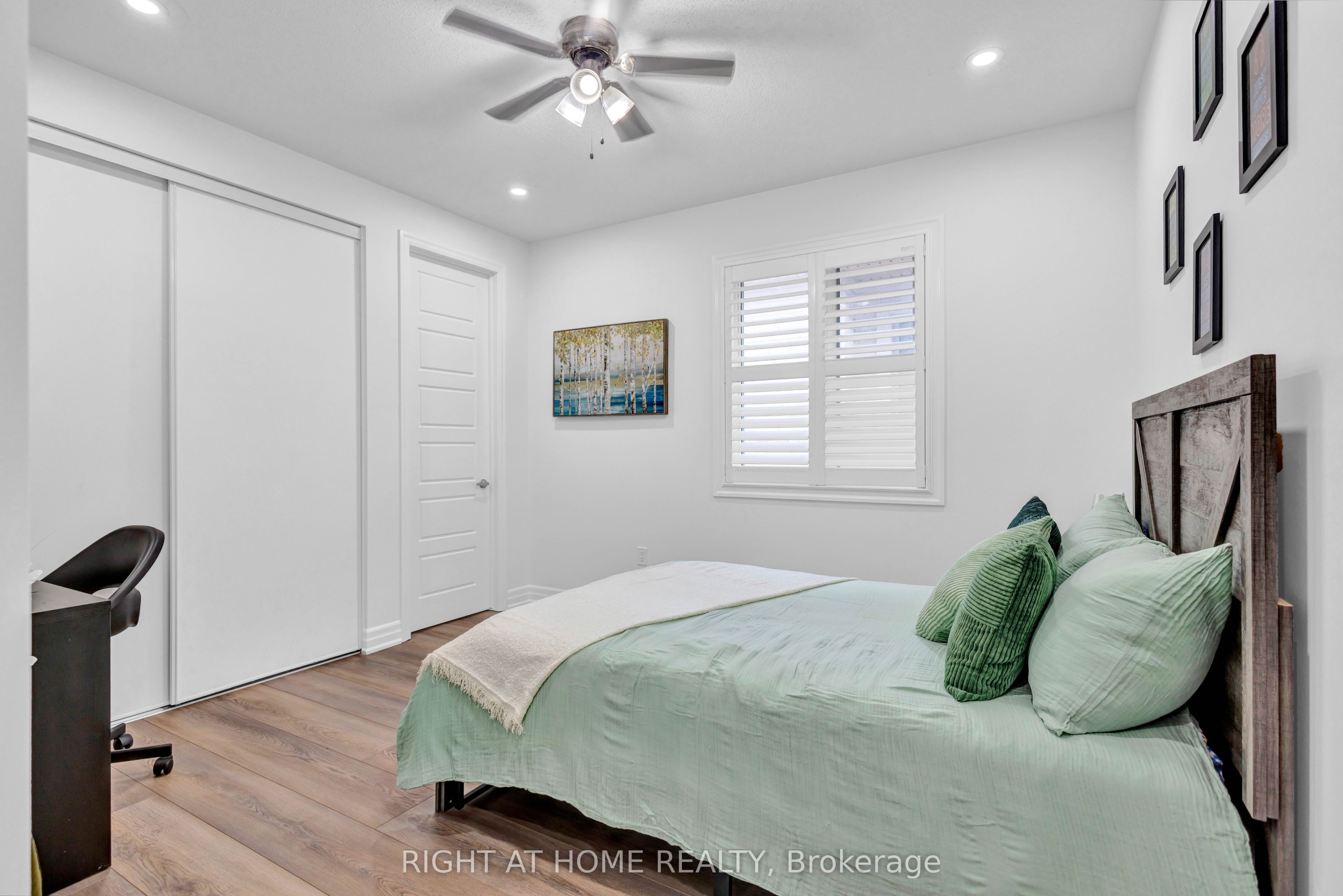 866 Magnolia Terrace Property Photo 38
