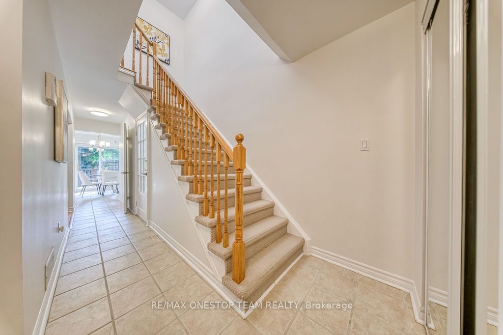 1376 Hazel Mccleary Drive Property Photo 3