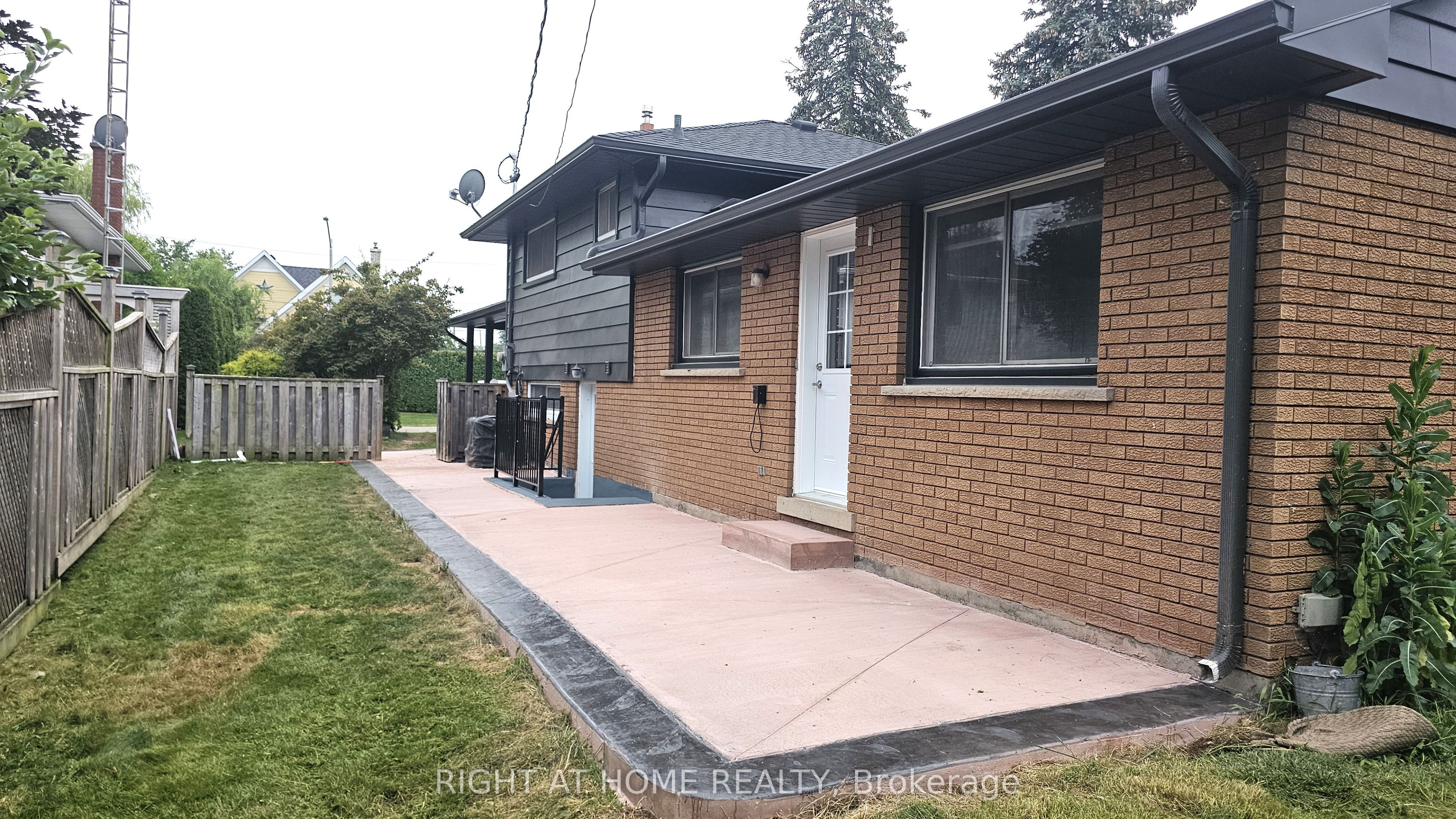 5154 New Street Property Photo 32