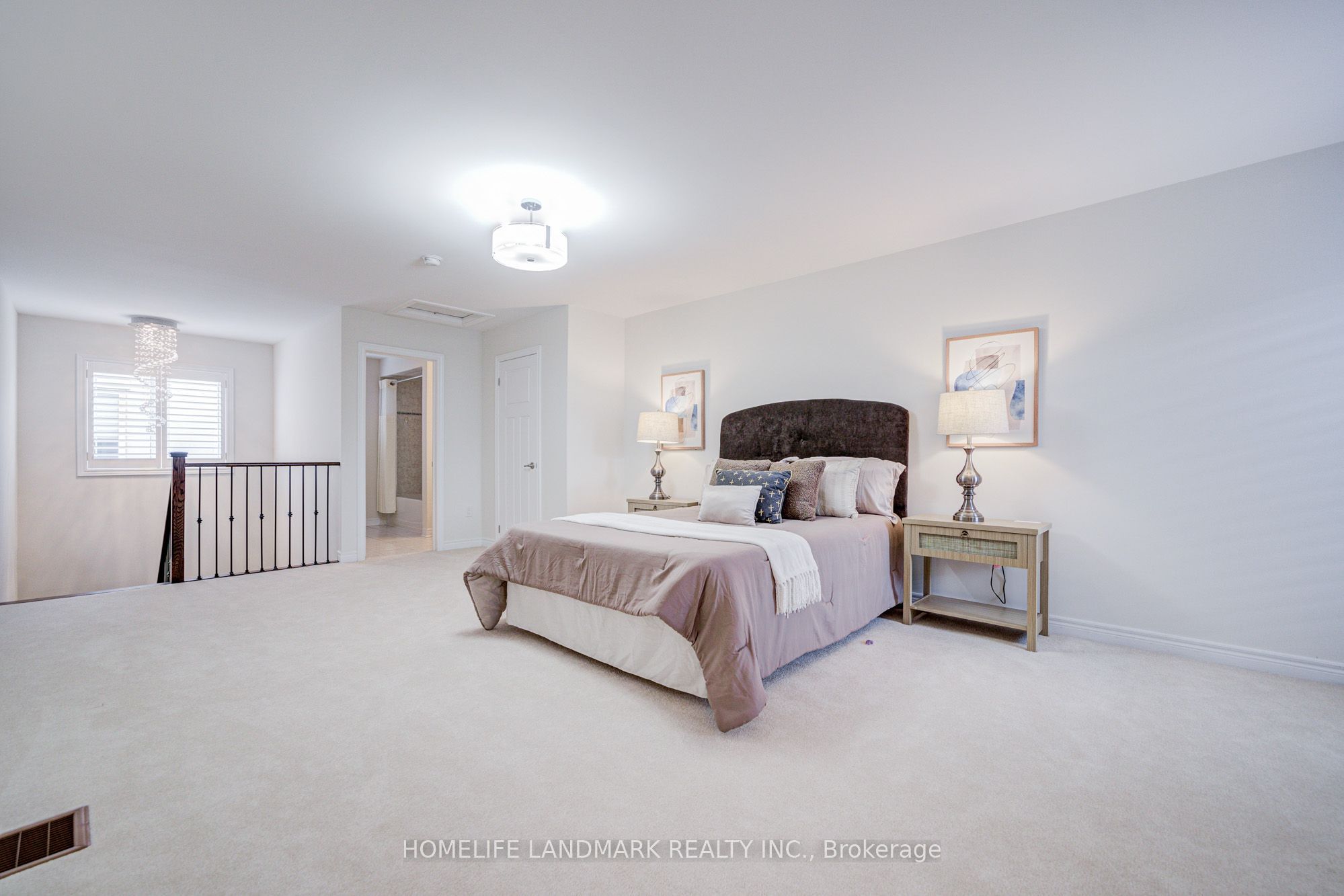 95 Hoey Crescent Property Photo 43