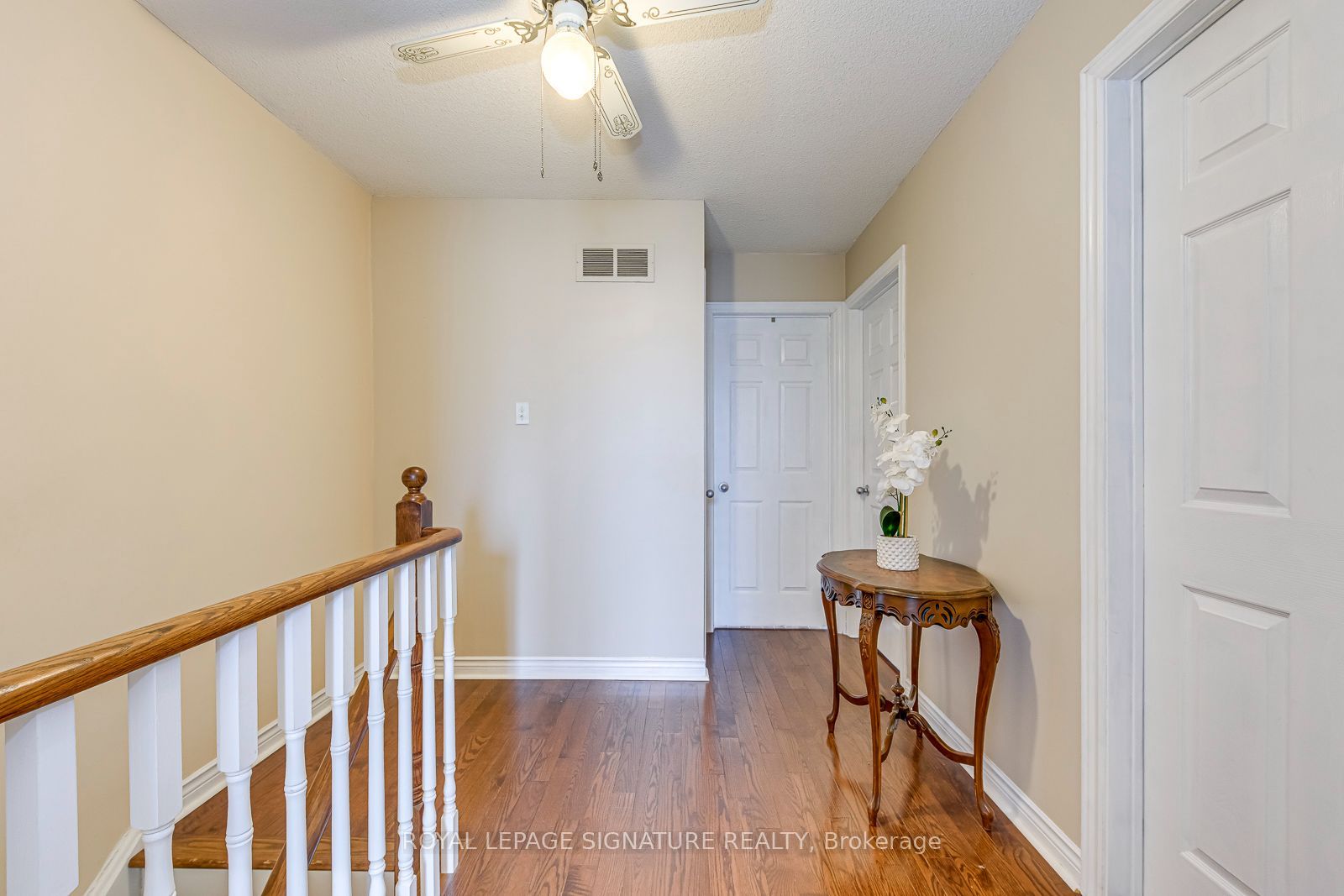 6 Wood Circle Property Photo 11