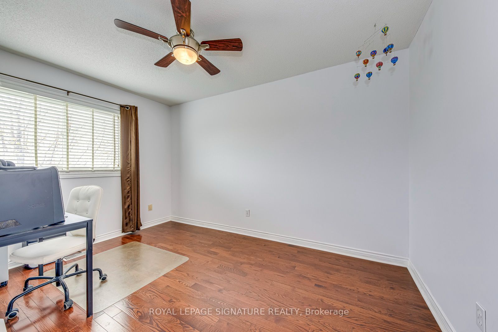 6 Wood Circle Property Photo 15