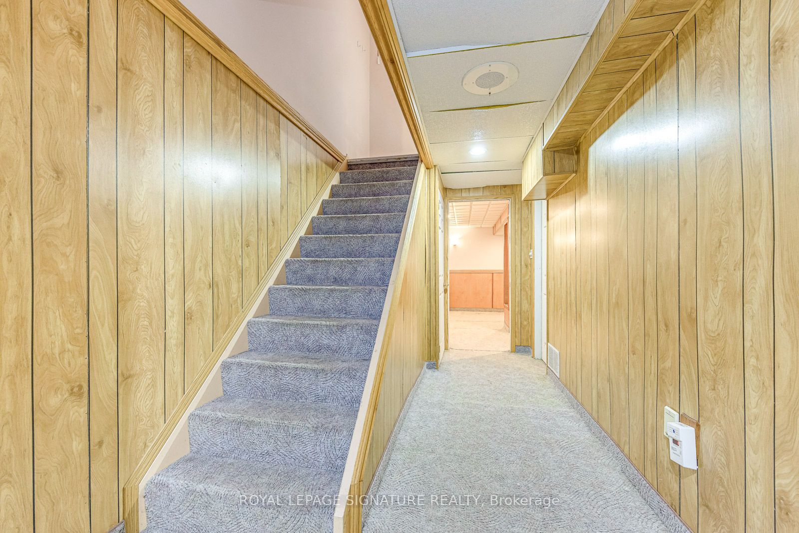 6 Wood Circle Property Photo 22