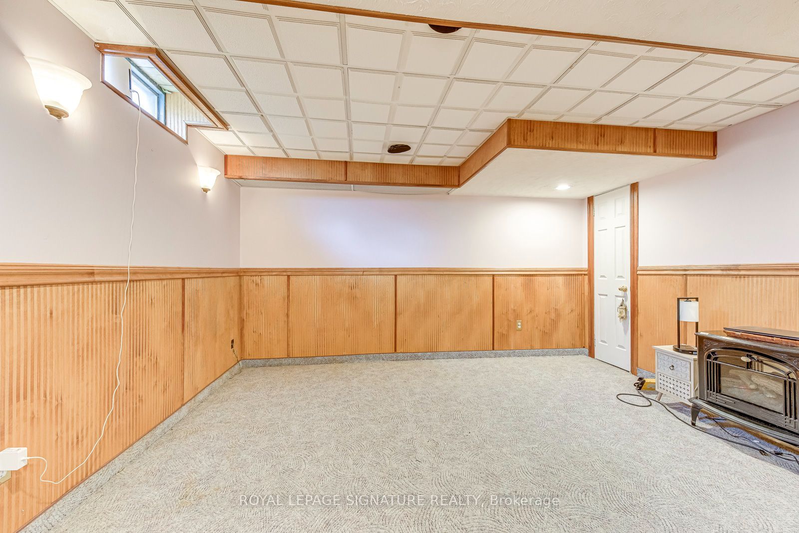 6 Wood Circle Property Photo 23