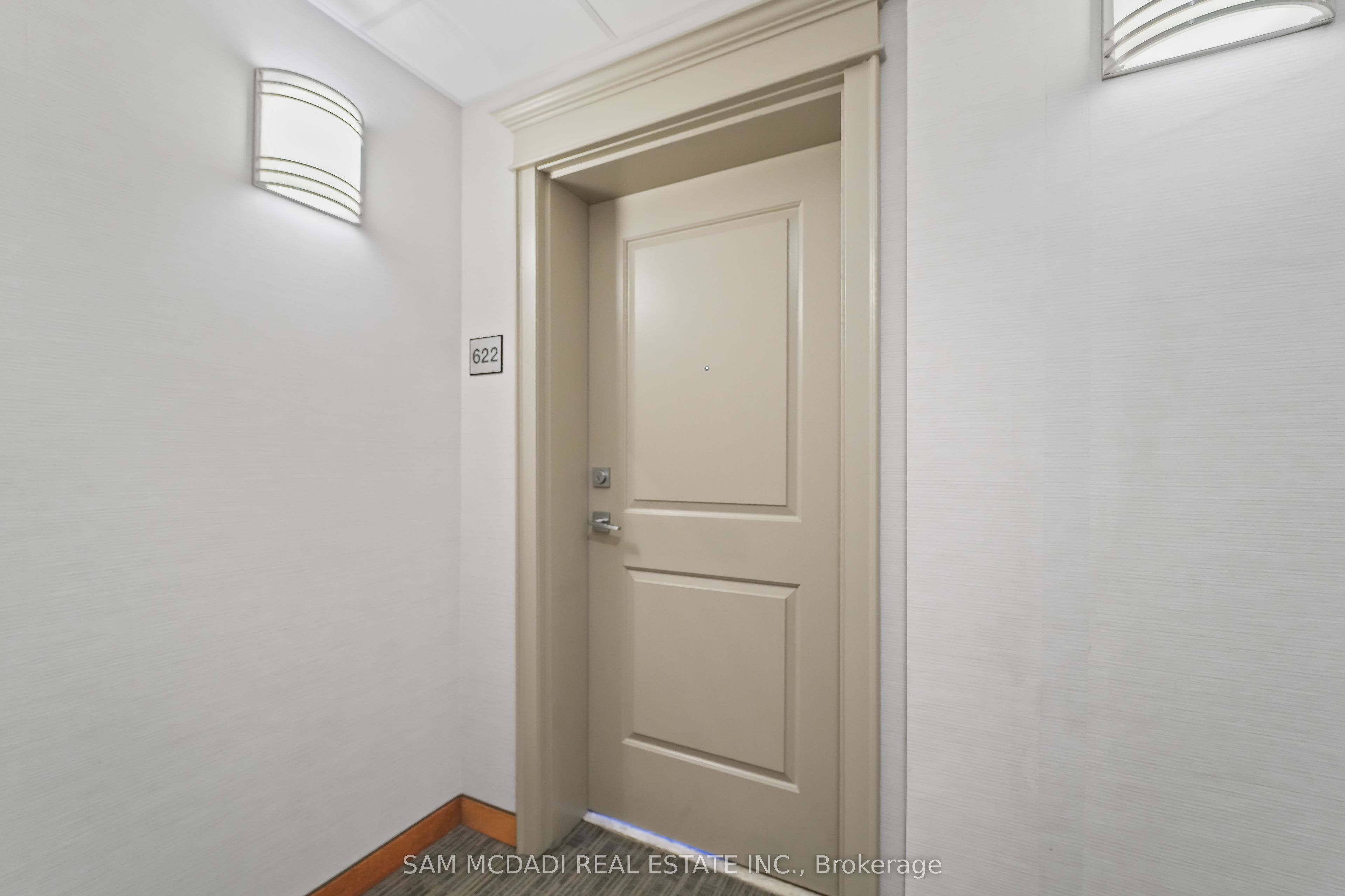 2490 Old Bronte Road 622 Property Photo 2