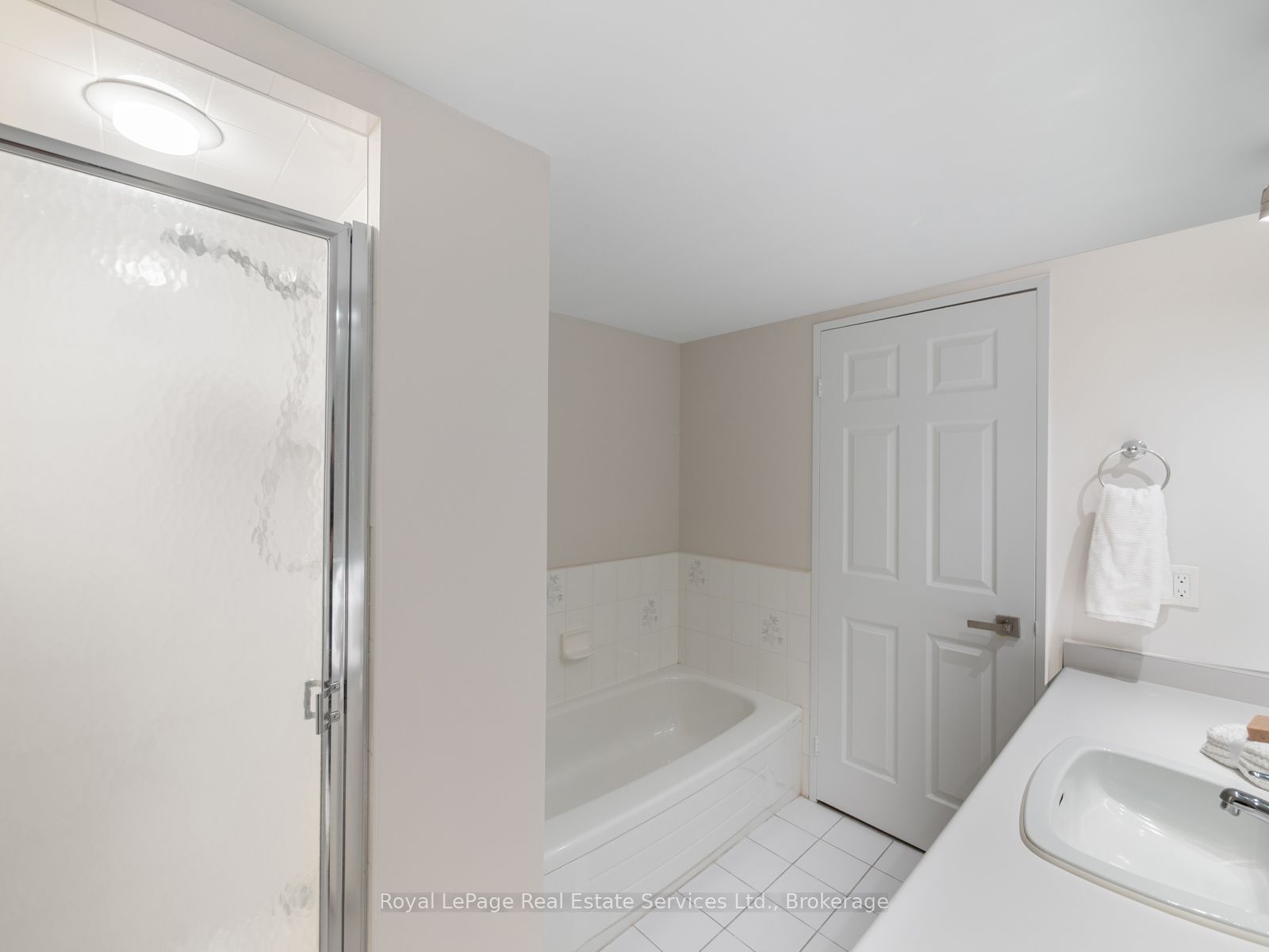 2177 Burnhamthorpe Road W 309 Property Photo 19