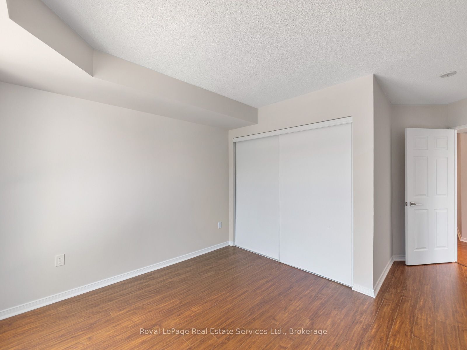 2177 Burnhamthorpe Road W 309 Property Photo 21