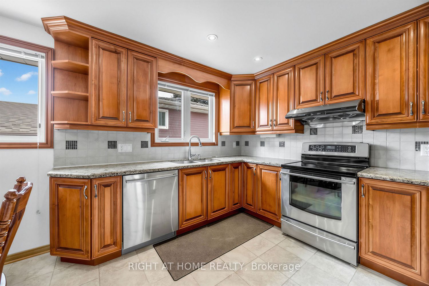 3126 Mccarthy Court Property Photo 15