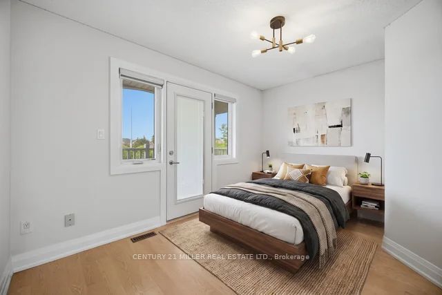 689 Macbeth Heights Property Photo 7