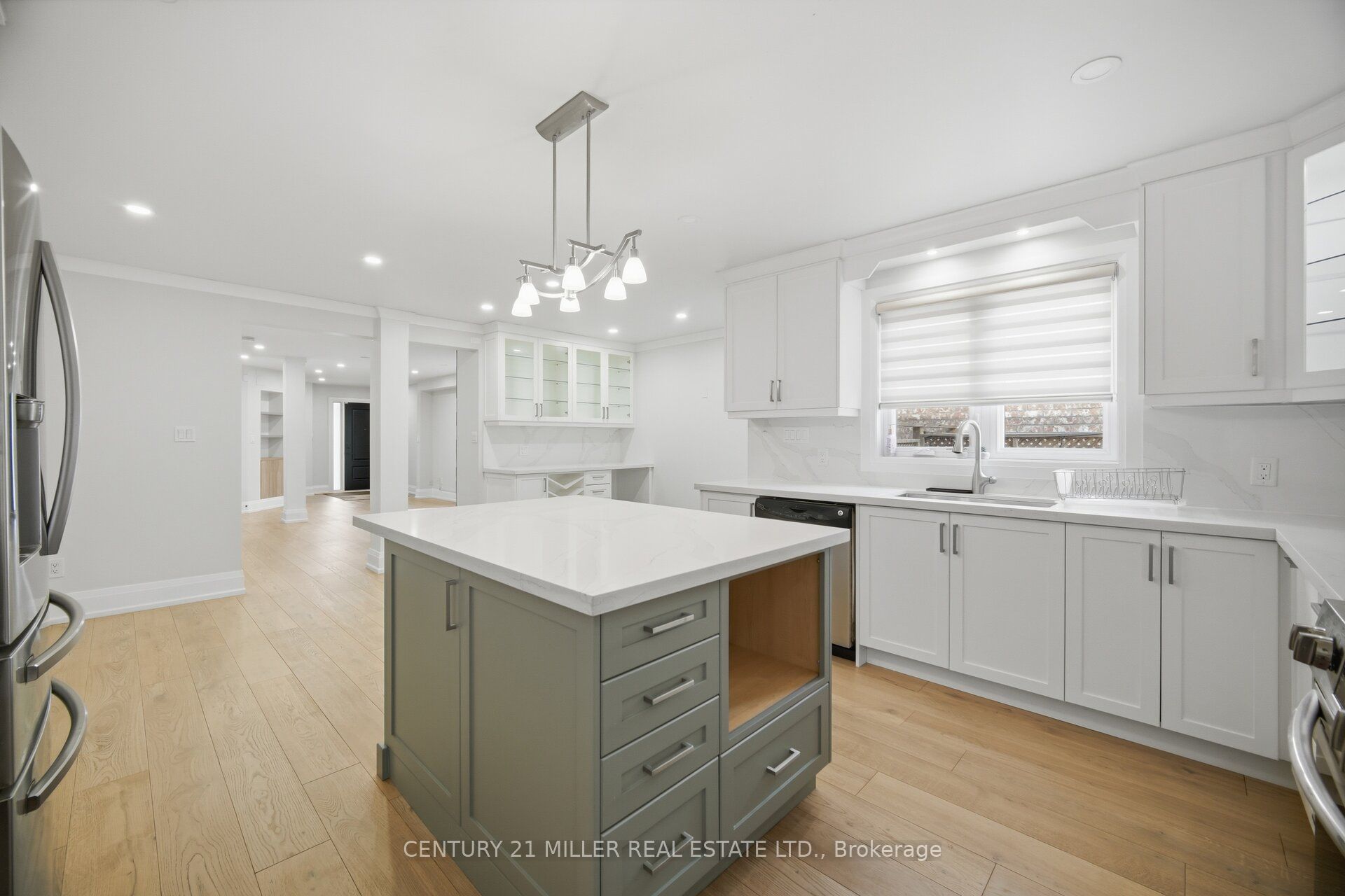 689 Macbeth Heights Property Photo 23