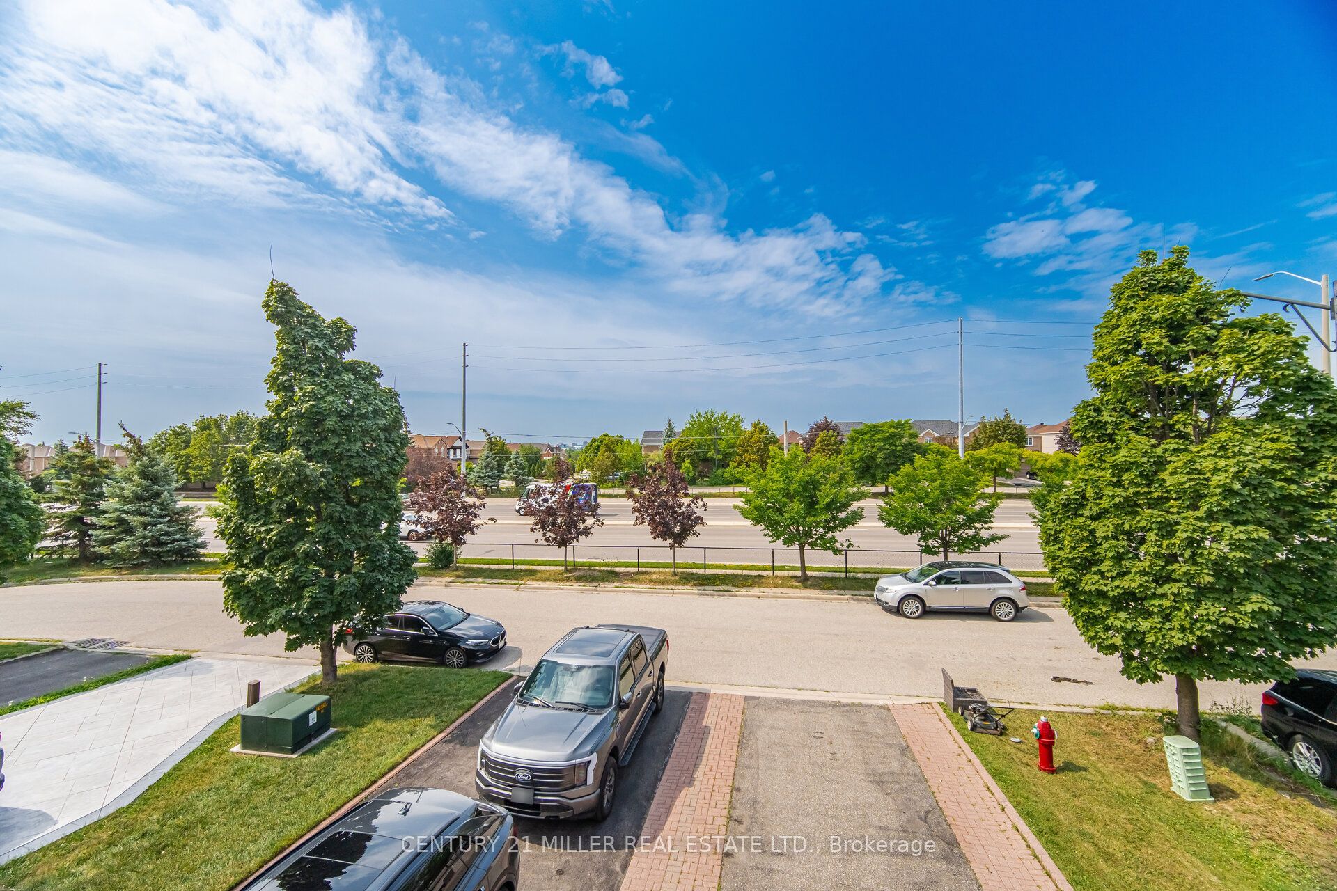 689 Macbeth Heights Property Photo 36