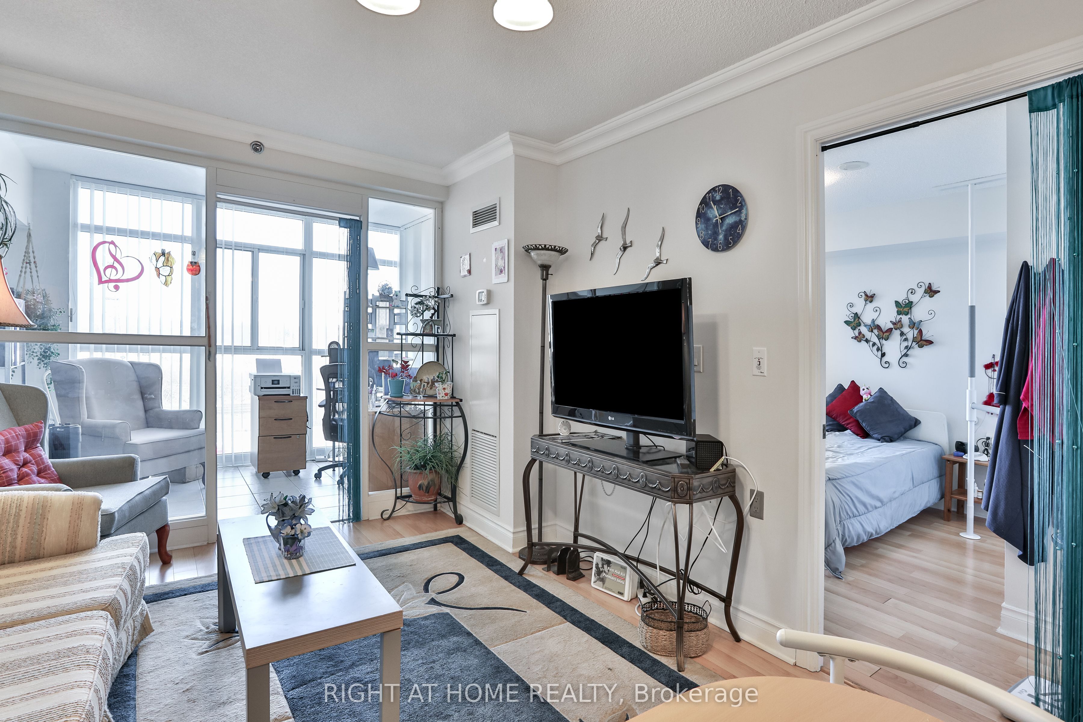 3 Marine Parade Drive 707 Property Photo 6