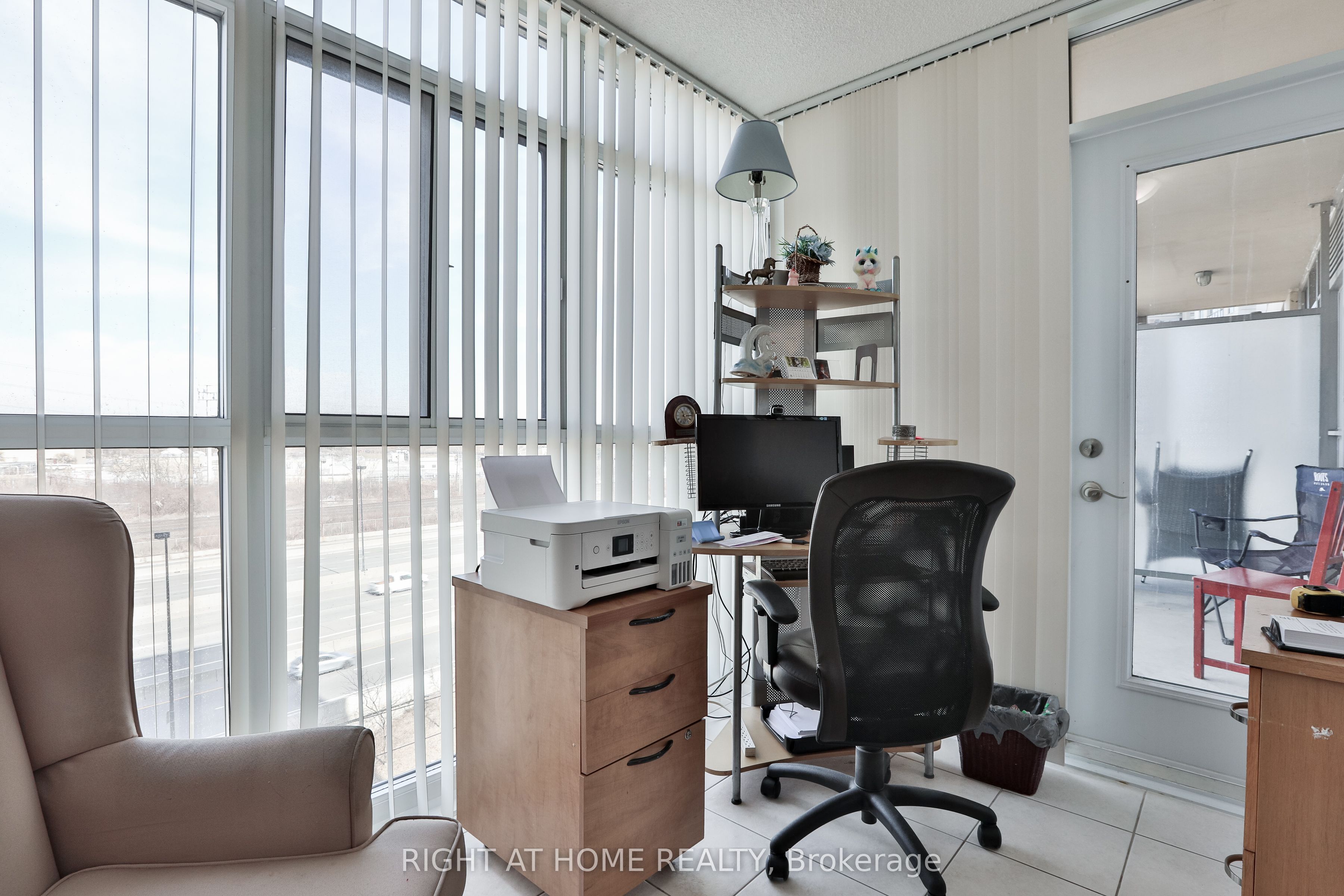 3 Marine Parade Drive 707 Property Photo 7