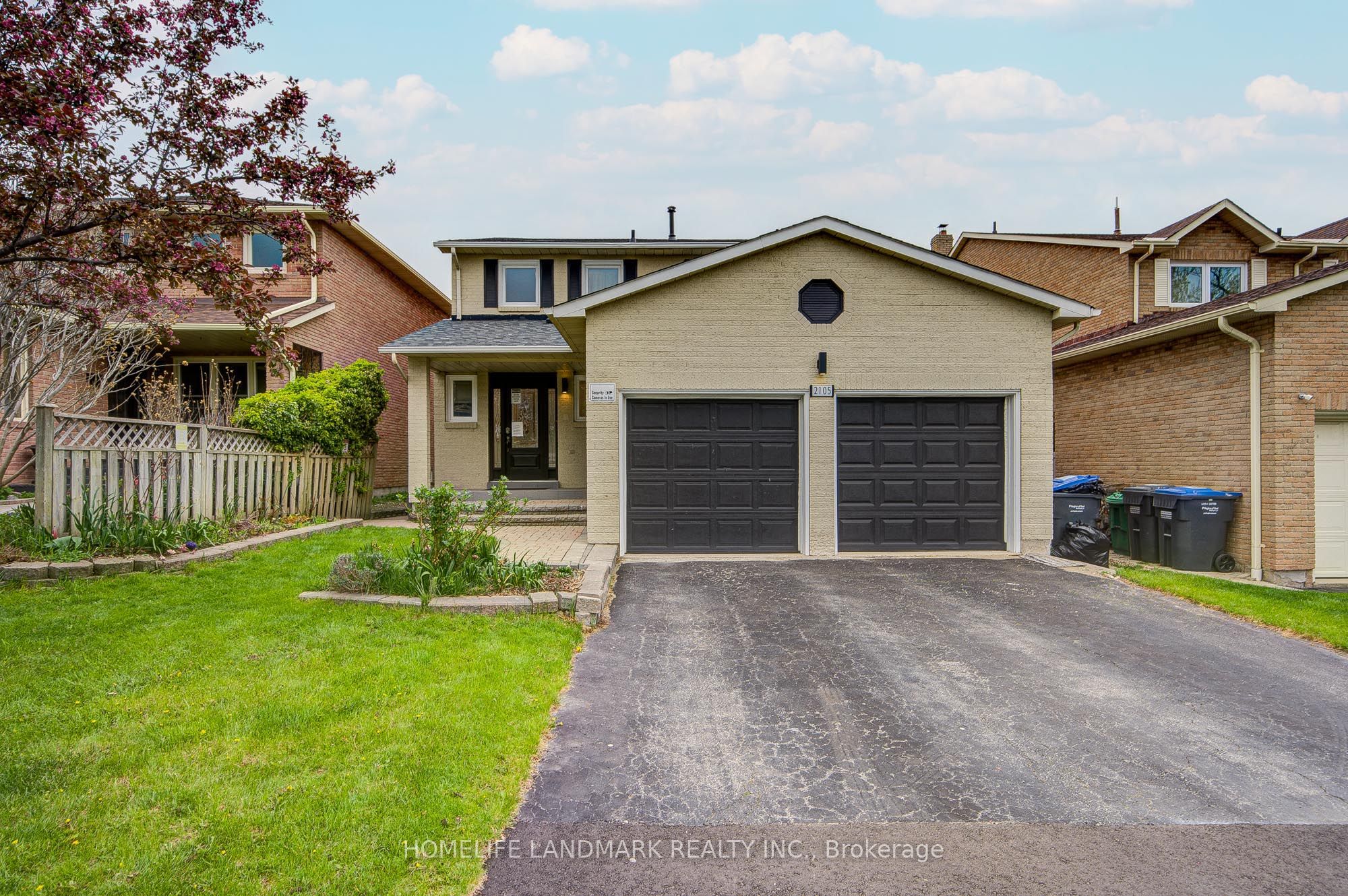 2105 Folkway Drive Property Photo 1