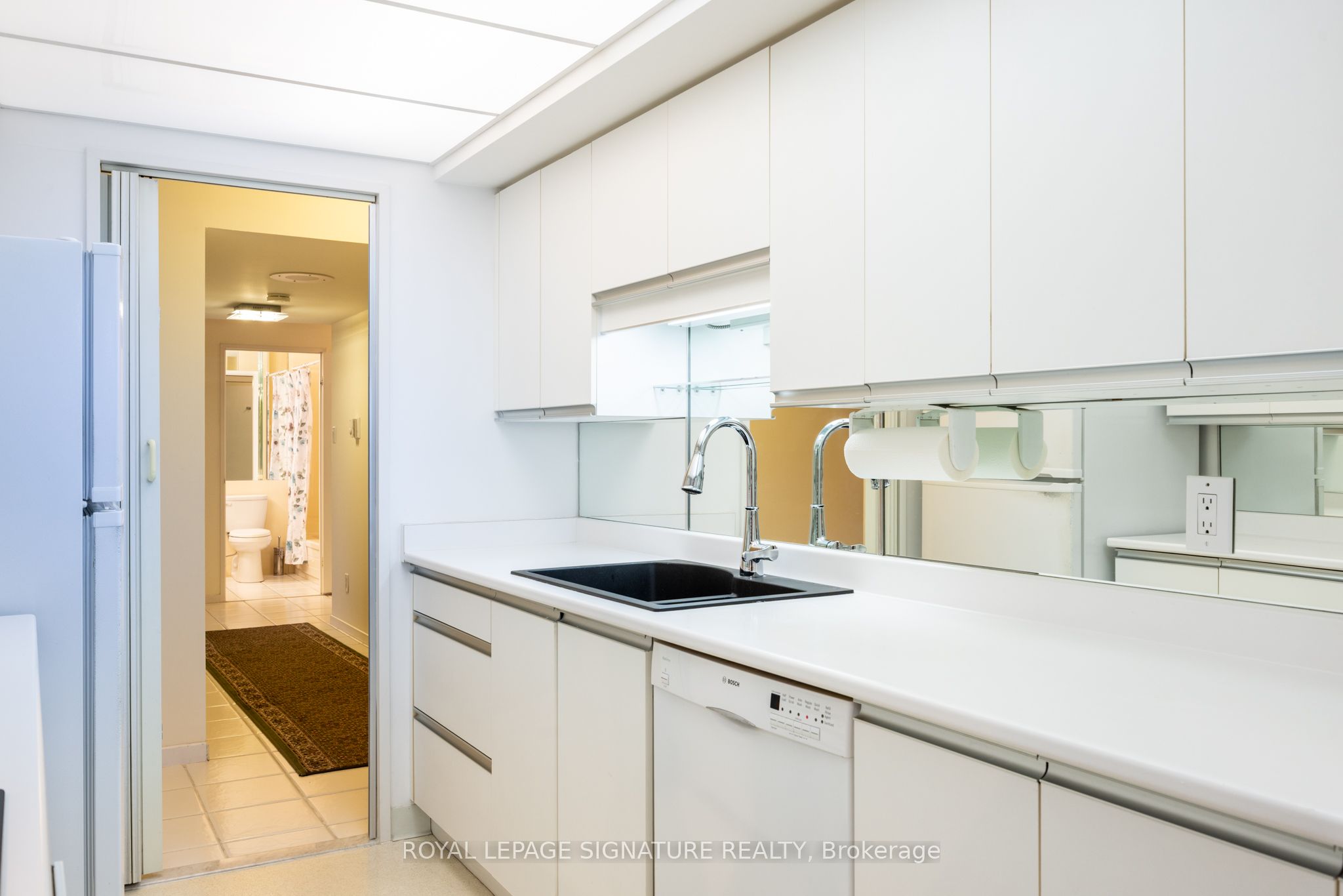 1300 Bloor Street 306 Property Photo 33
