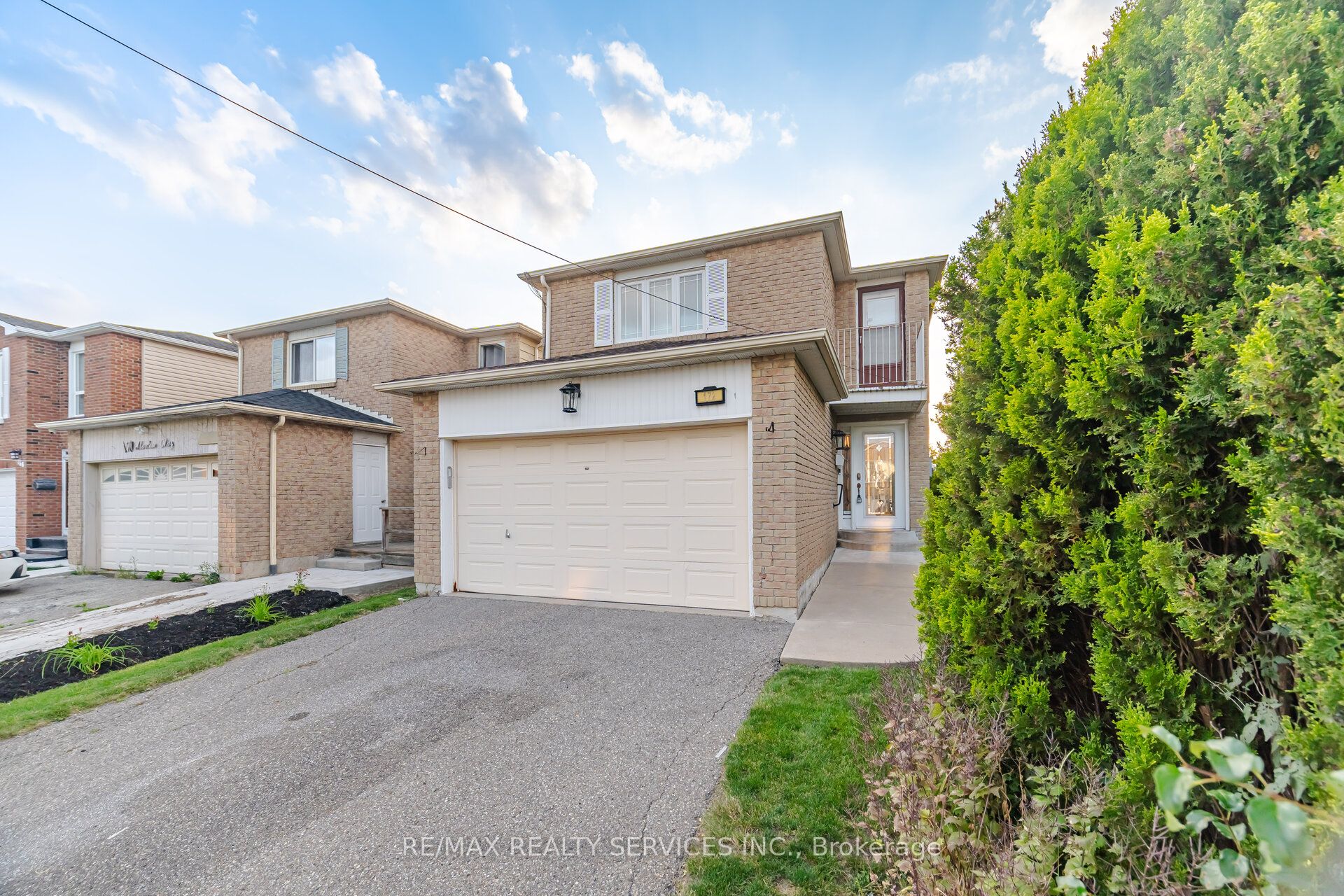 172 Morton Way Property Photo 3