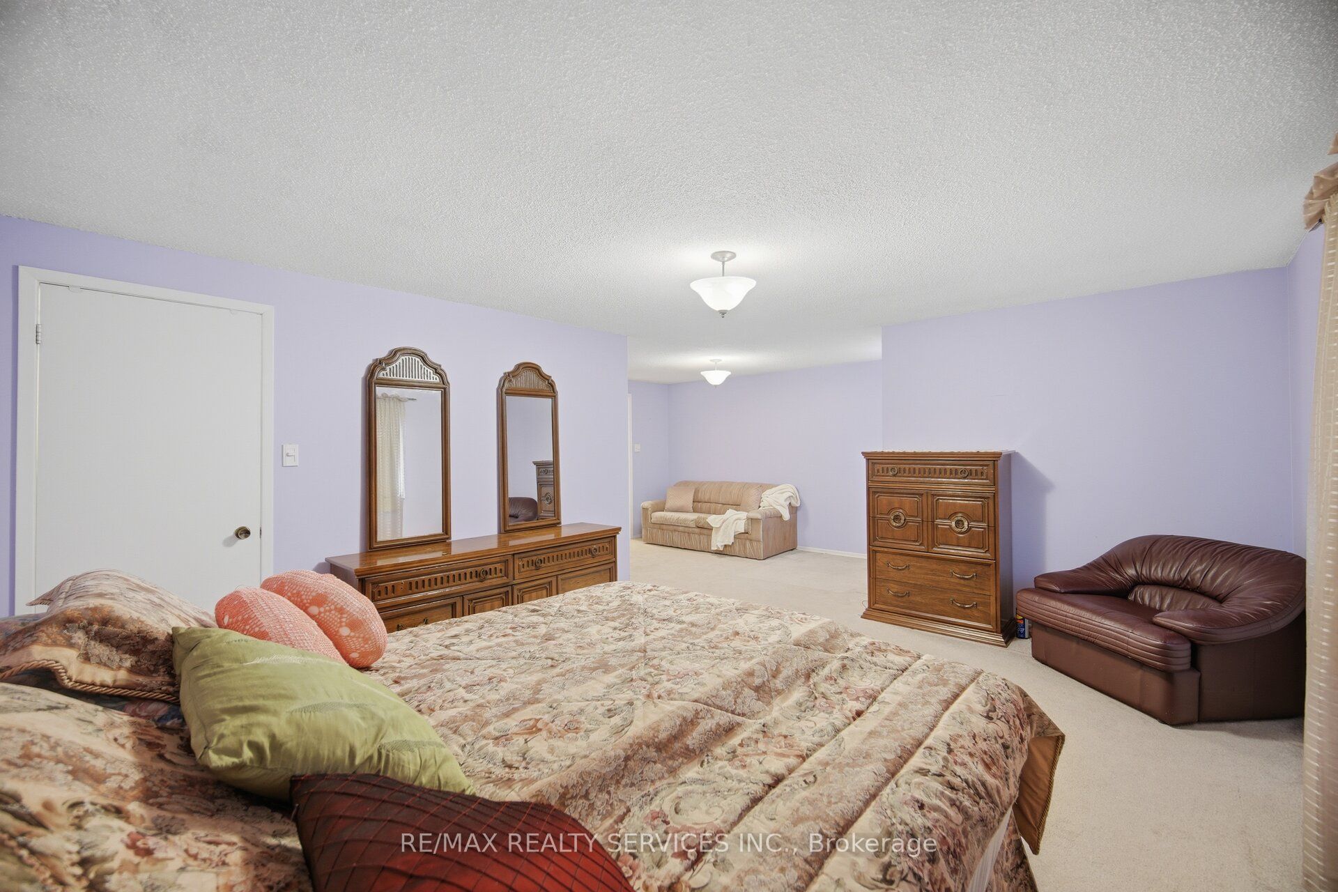 172 Morton Way Property Photo 28