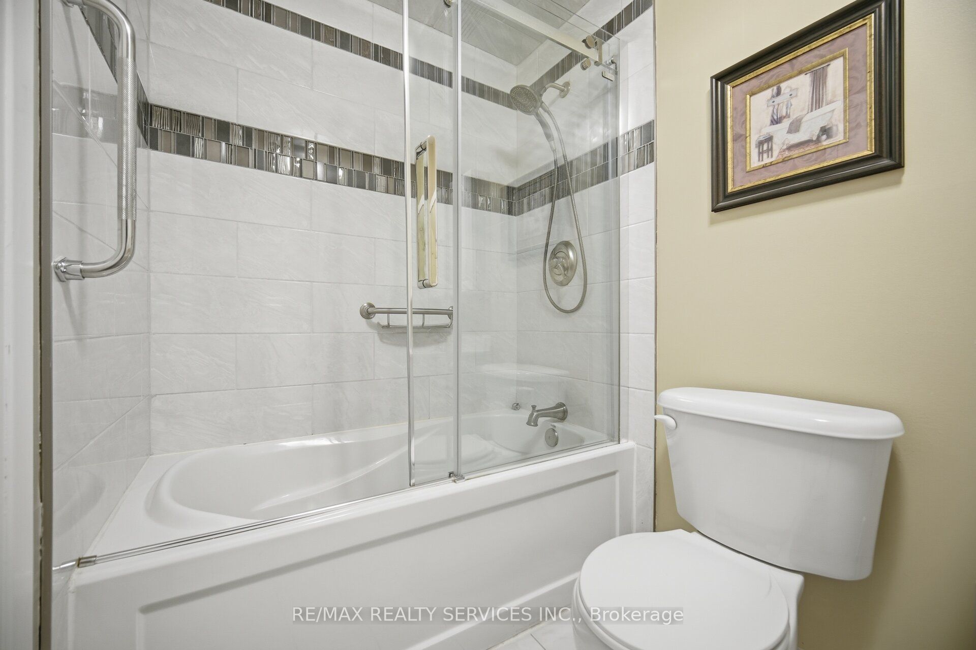 172 Morton Way Property Photo 32