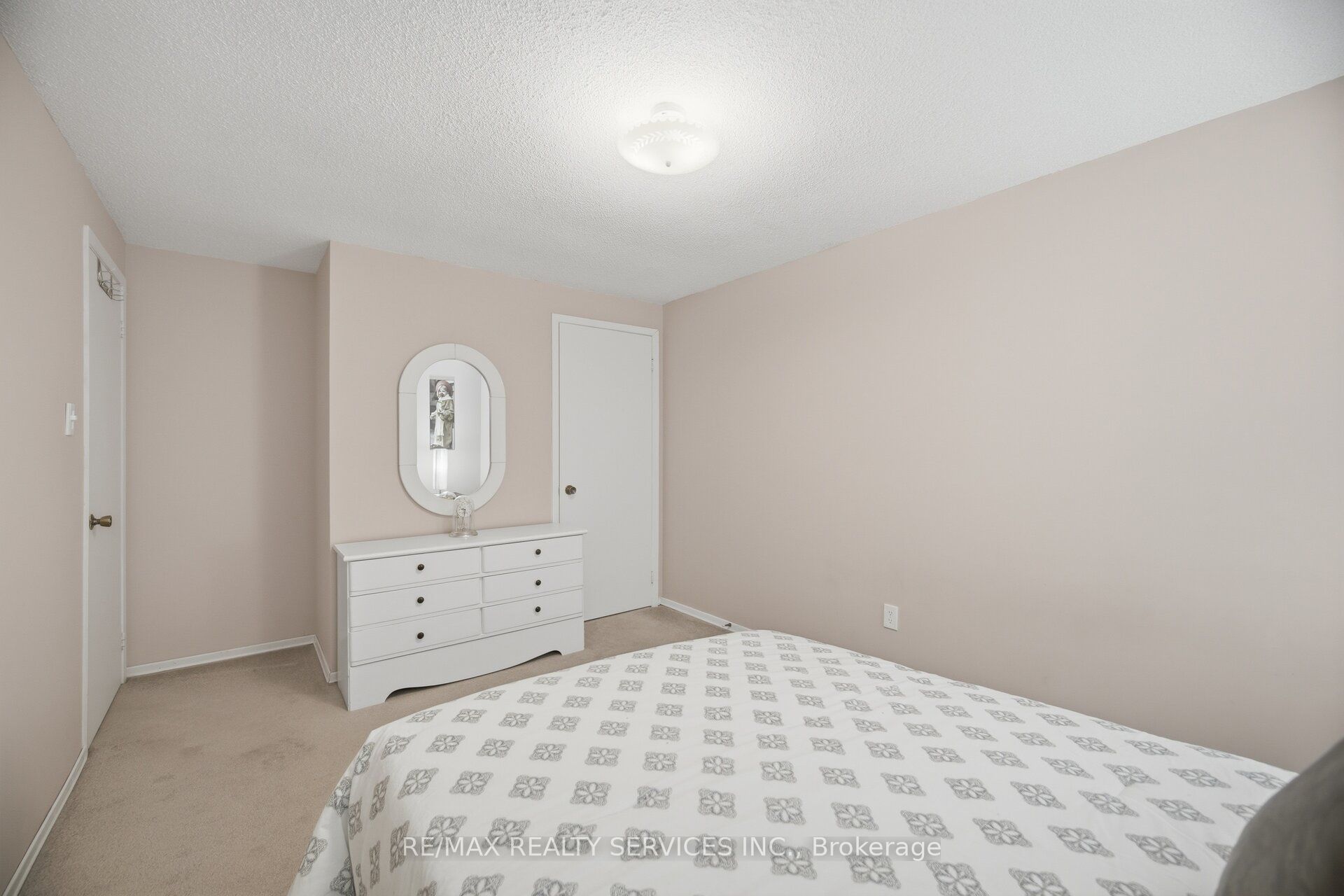 172 Morton Way Property Photo 38