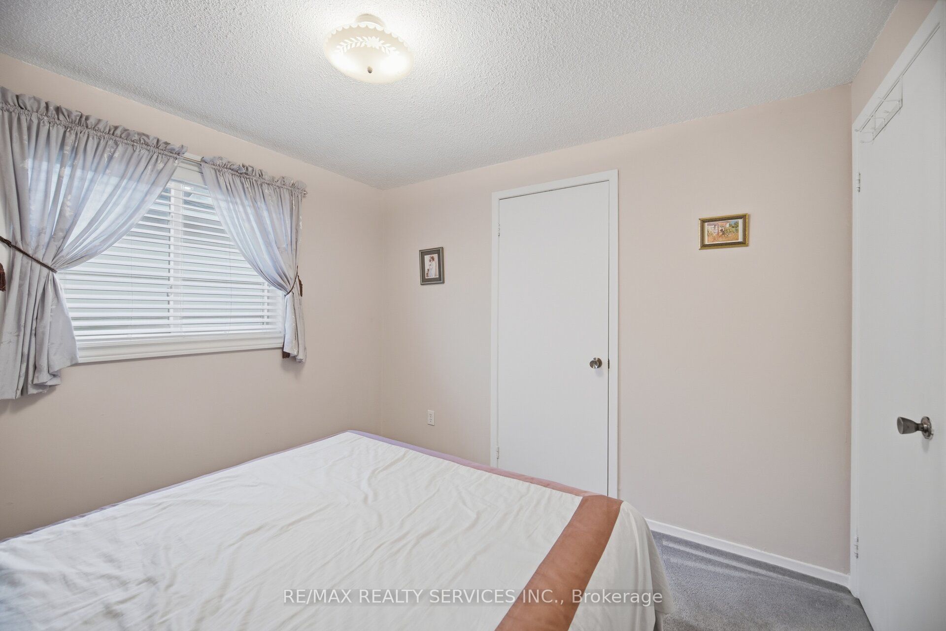 172 Morton Way Property Photo 40