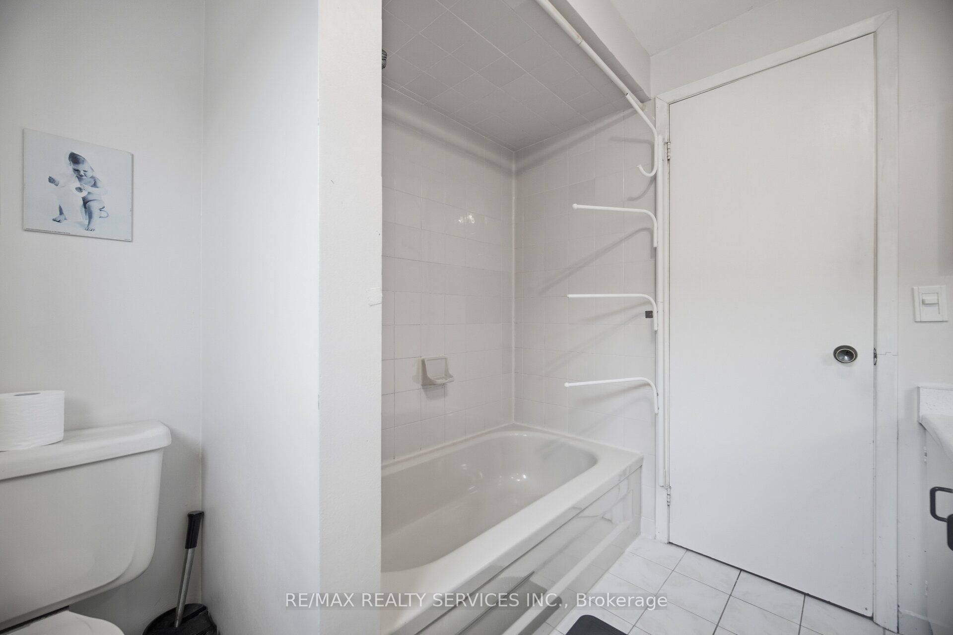 172 Morton Way Property Photo 42