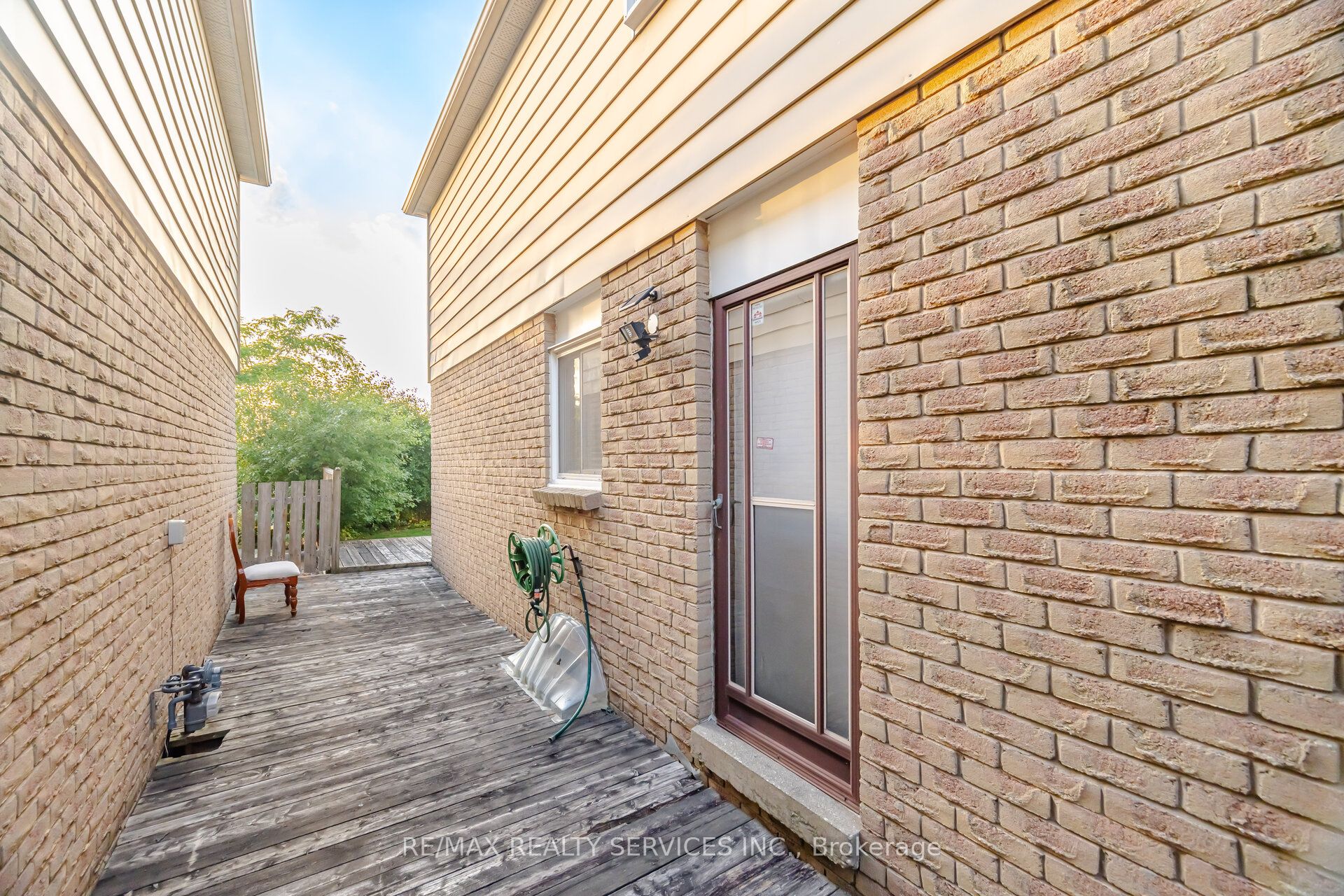172 Morton Way Property Photo 43