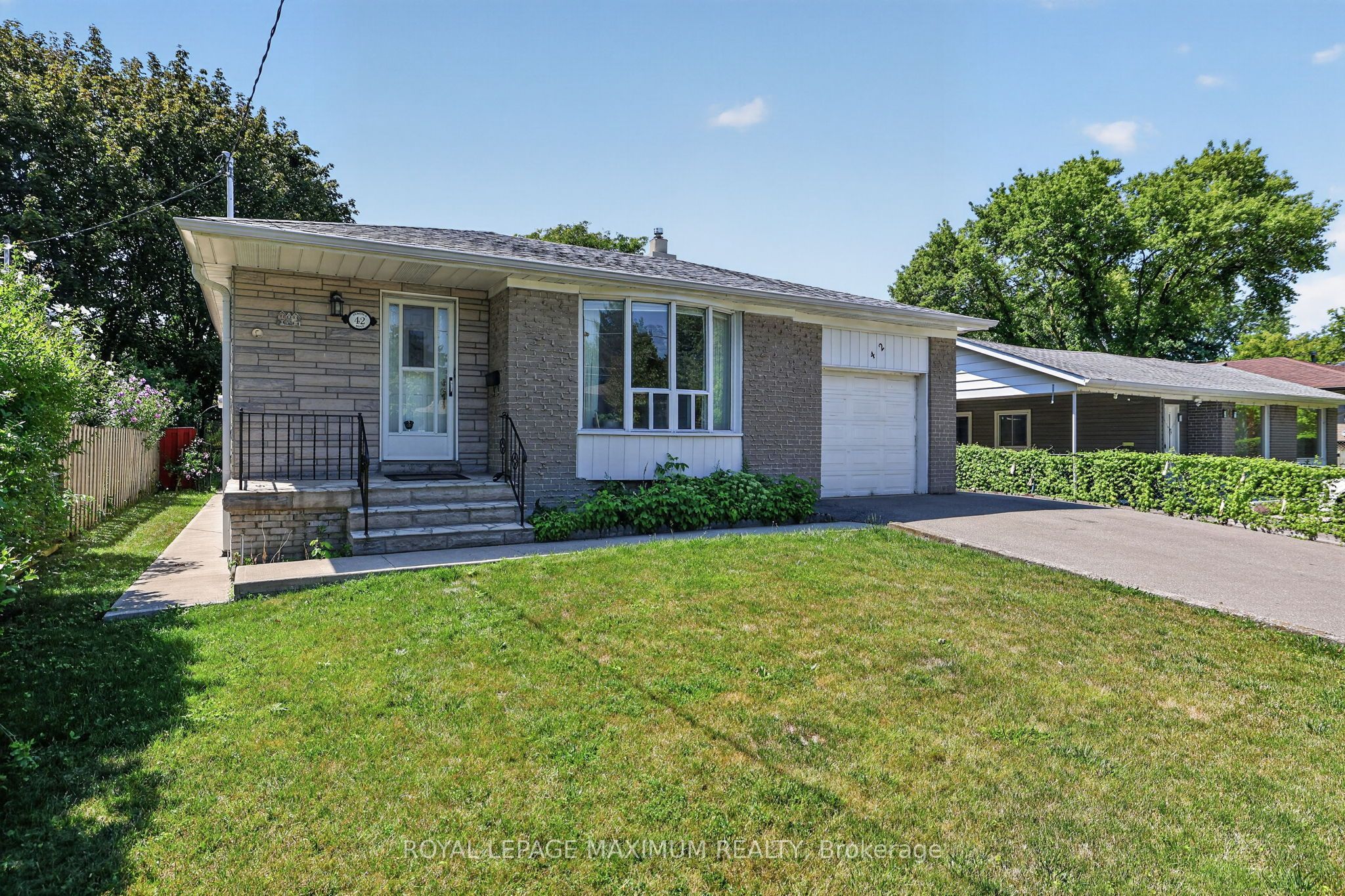 42 Pergola Road Property Photo 2