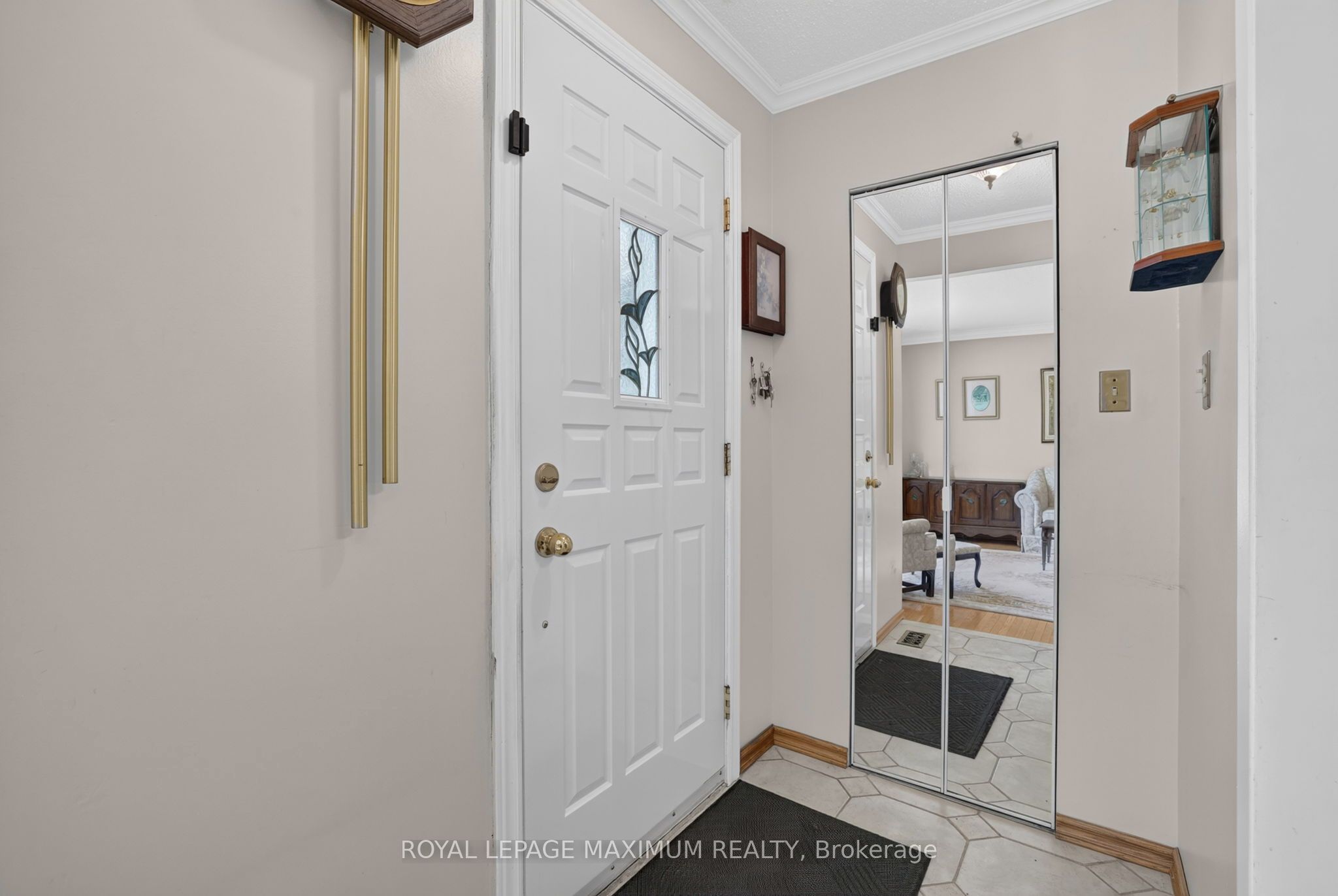 42 Pergola Road Property Photo 3