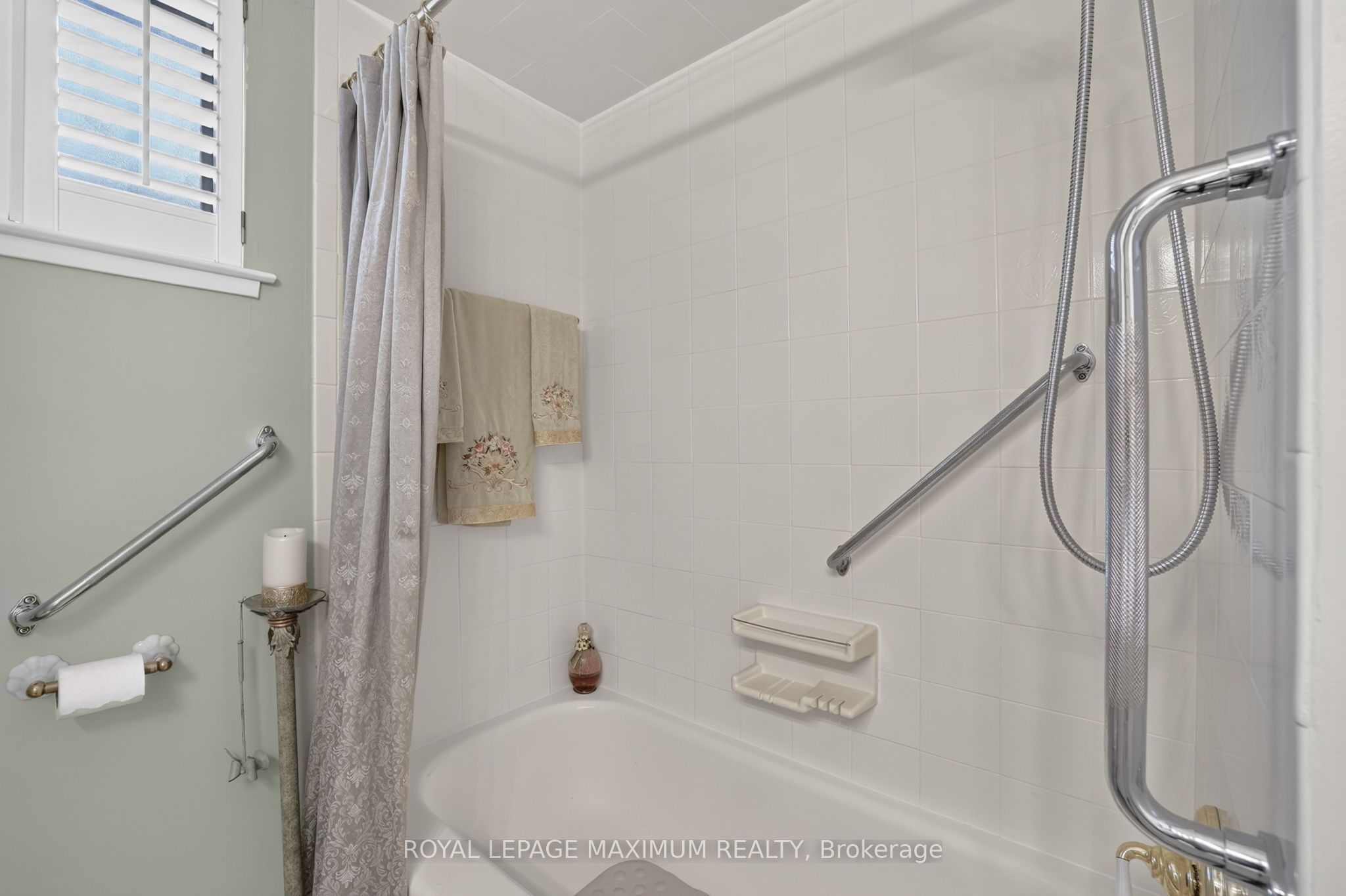 42 Pergola Road Property Photo 20