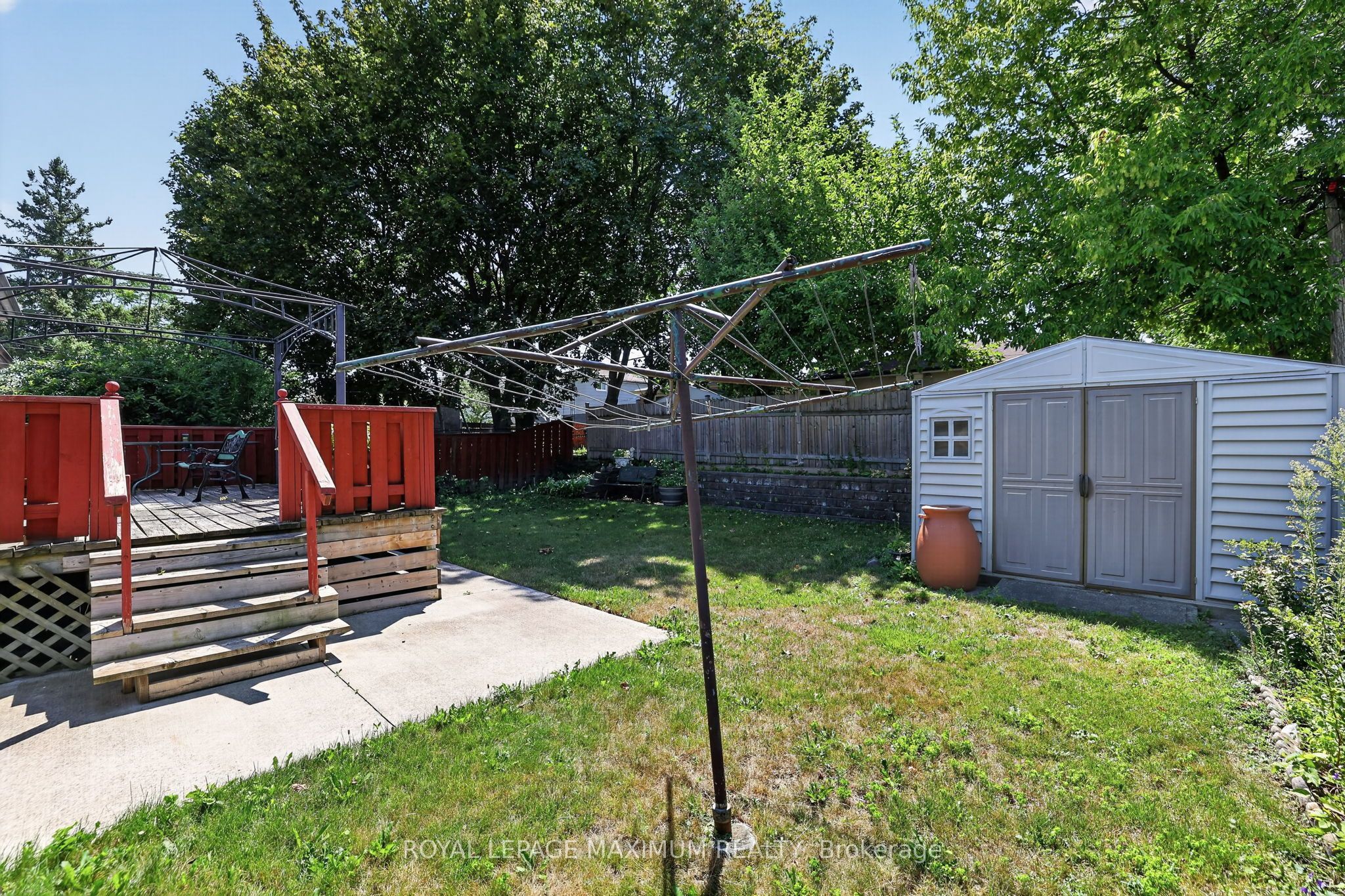 42 Pergola Road Property Photo 32
