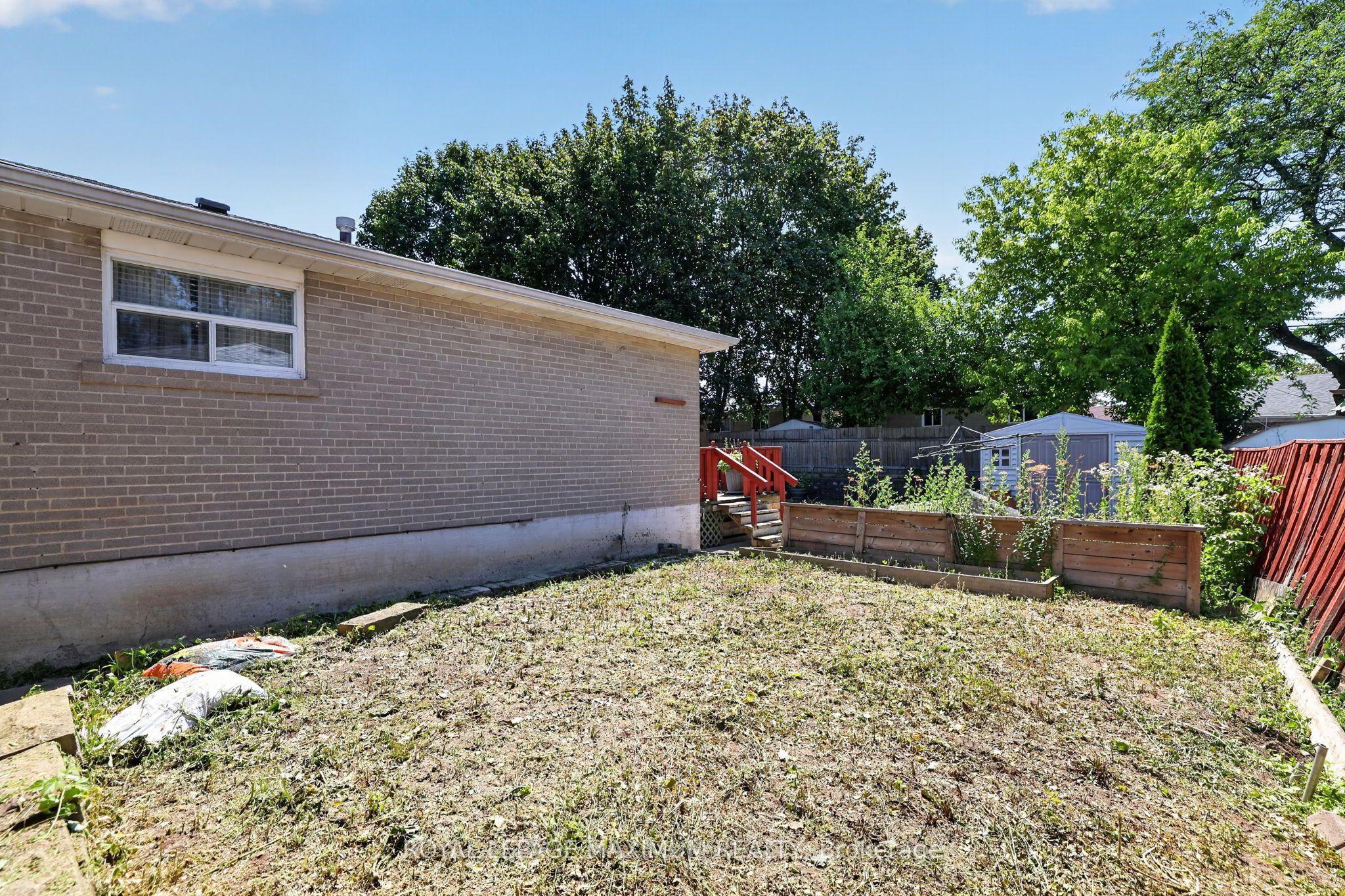 42 Pergola Road Property Photo 34