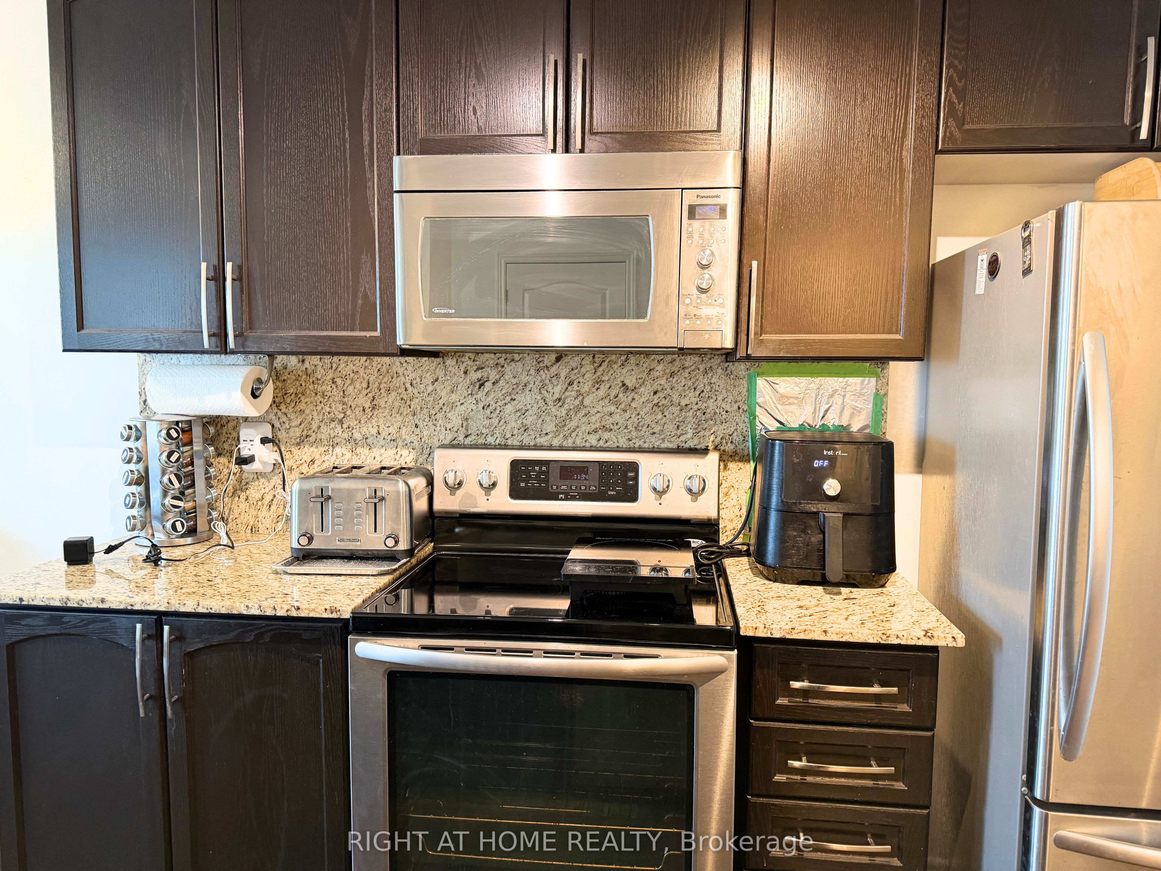 1419 Costigan Road 308 Property Photo 17