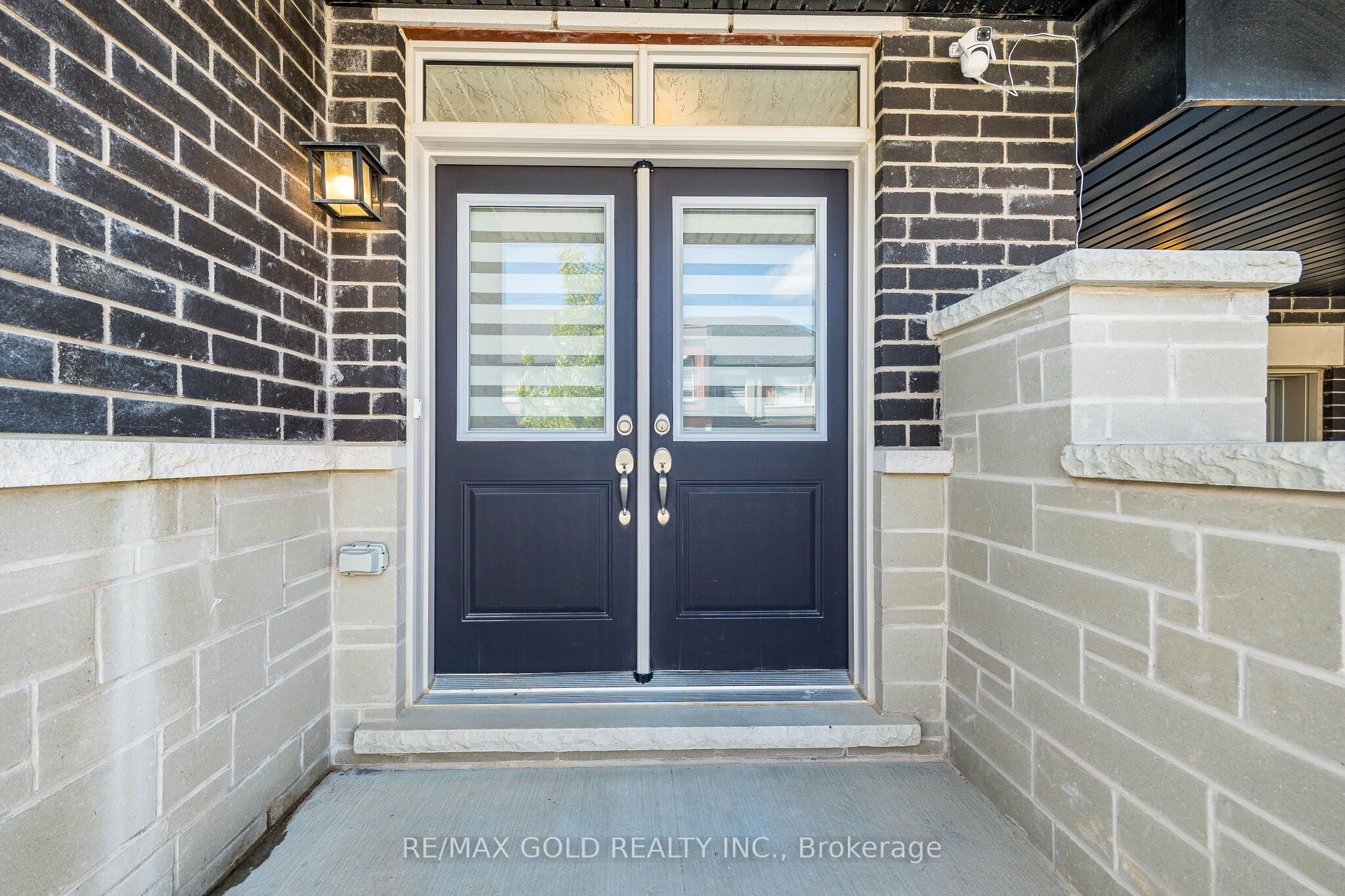 44 Donald Ficht Crescent Property Photo 7