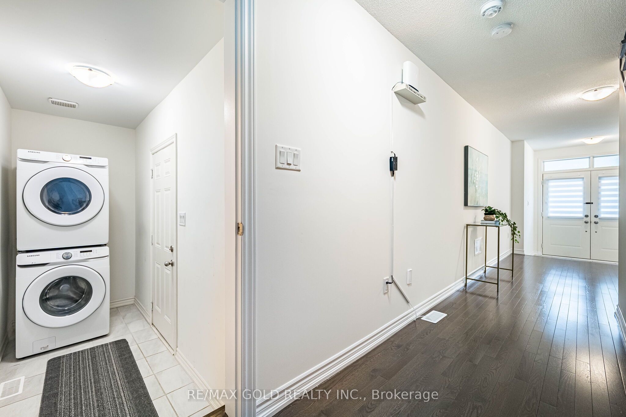44 Donald Ficht Crescent Property Photo 13