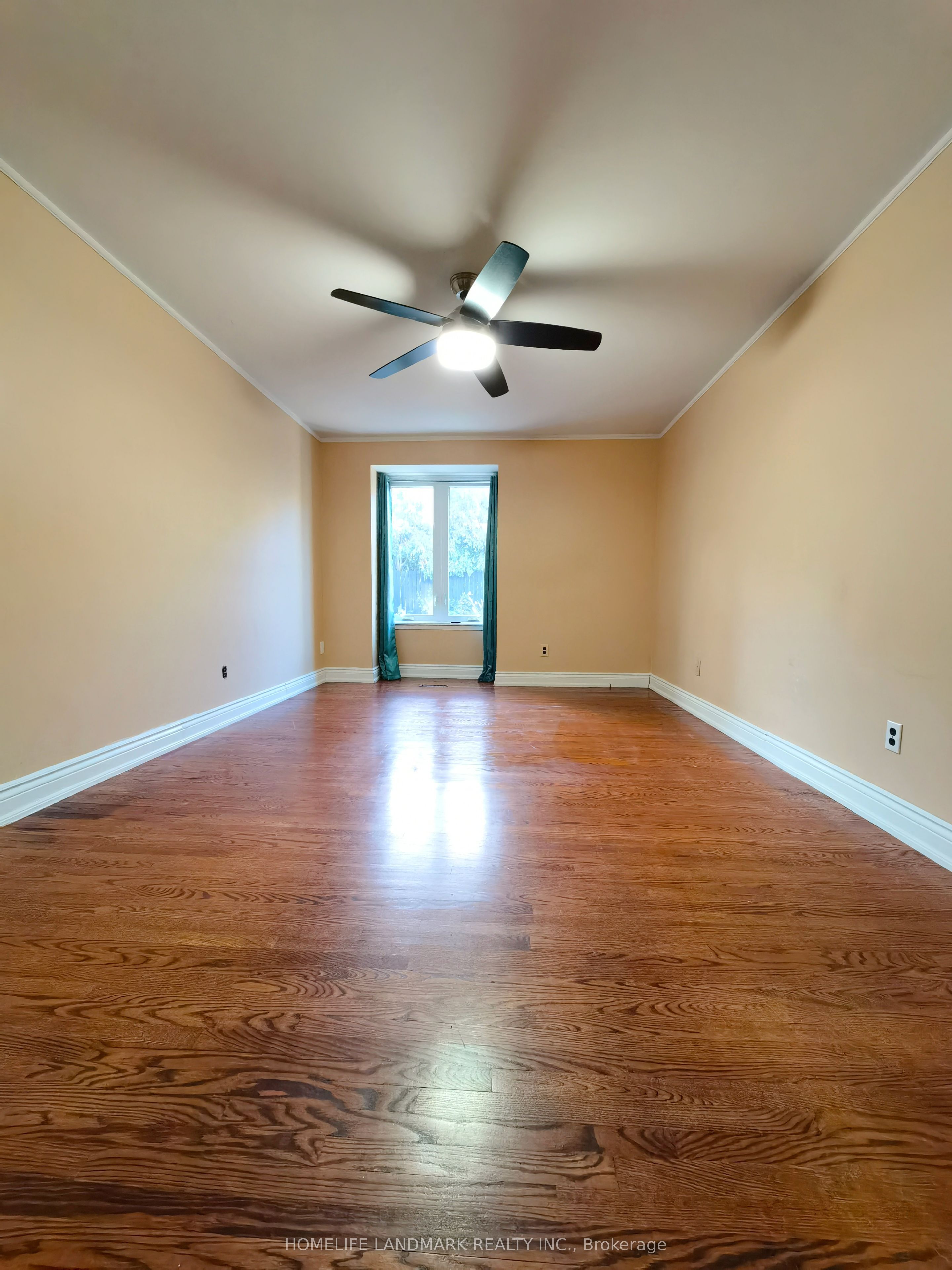 2673 Constable Road Property Photo 13