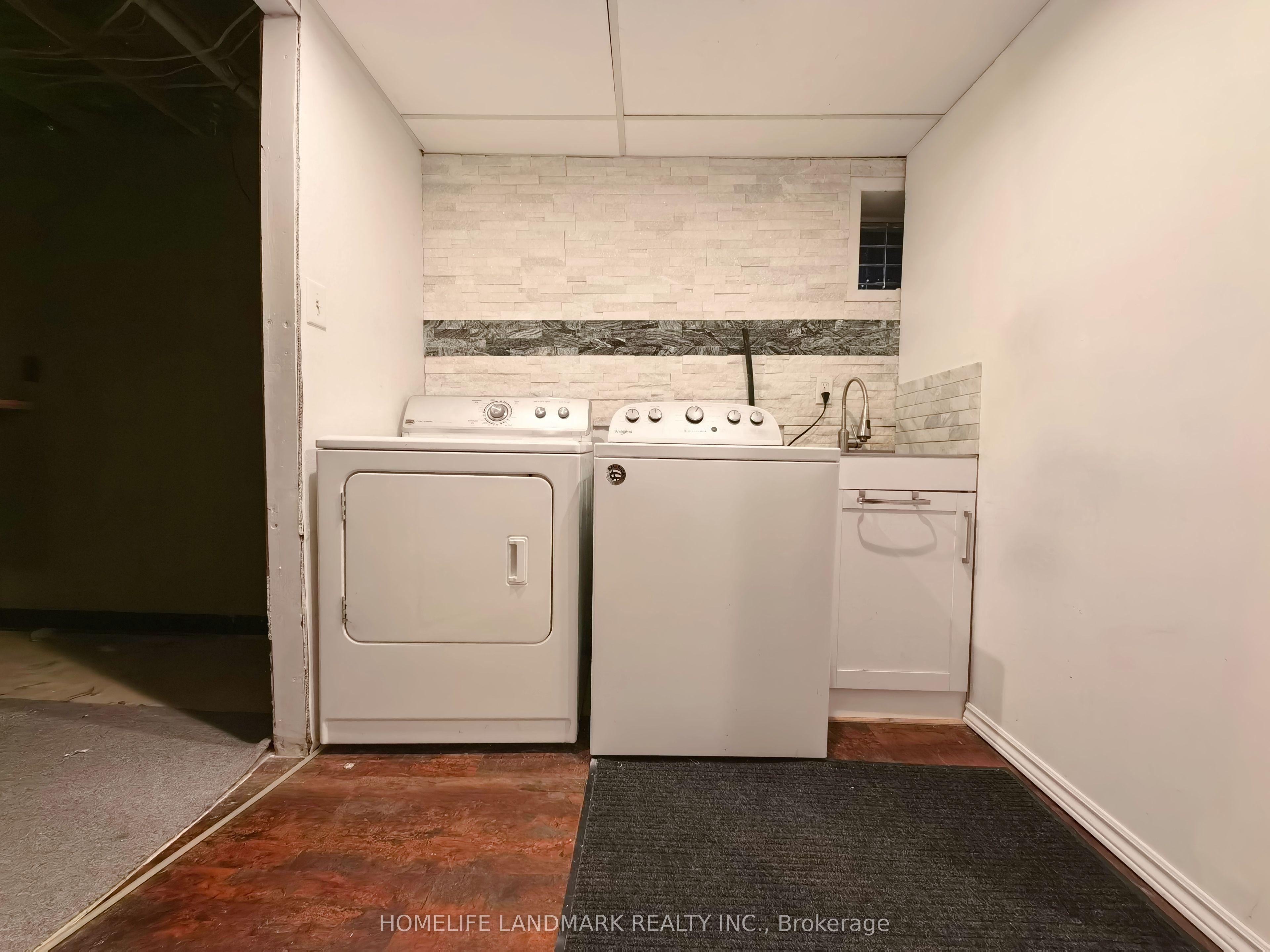 2673 Constable Road Property Photo 25