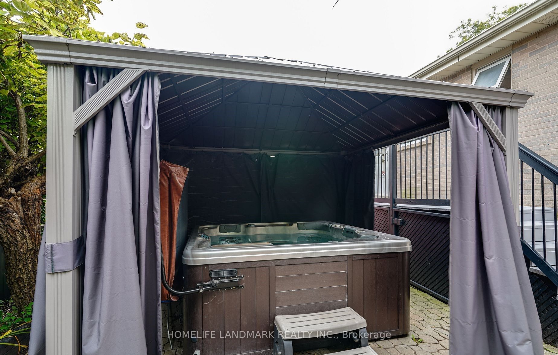2673 Constable Road Property Photo 27
