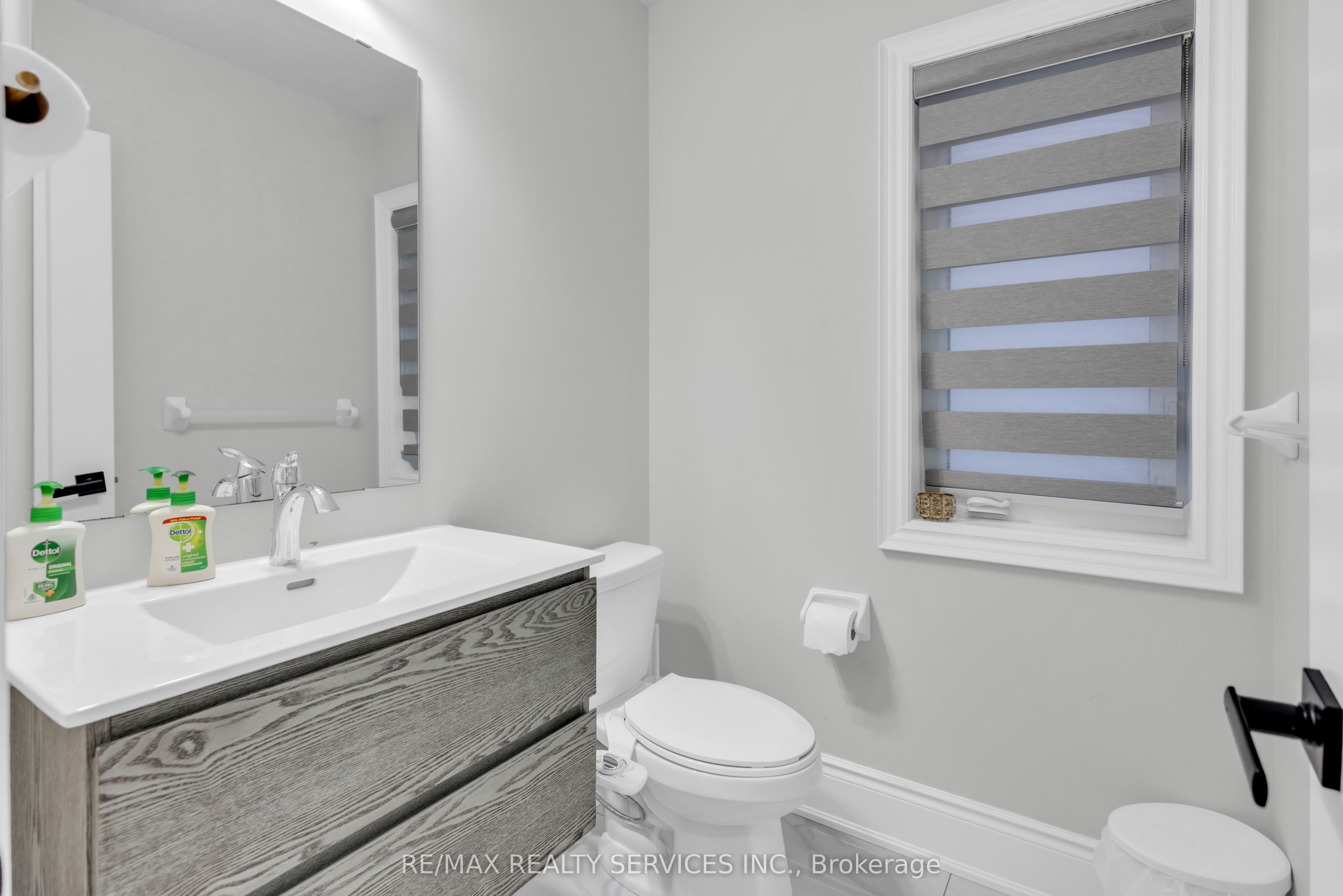 40 Rosewell Crescent Property Photo 20
