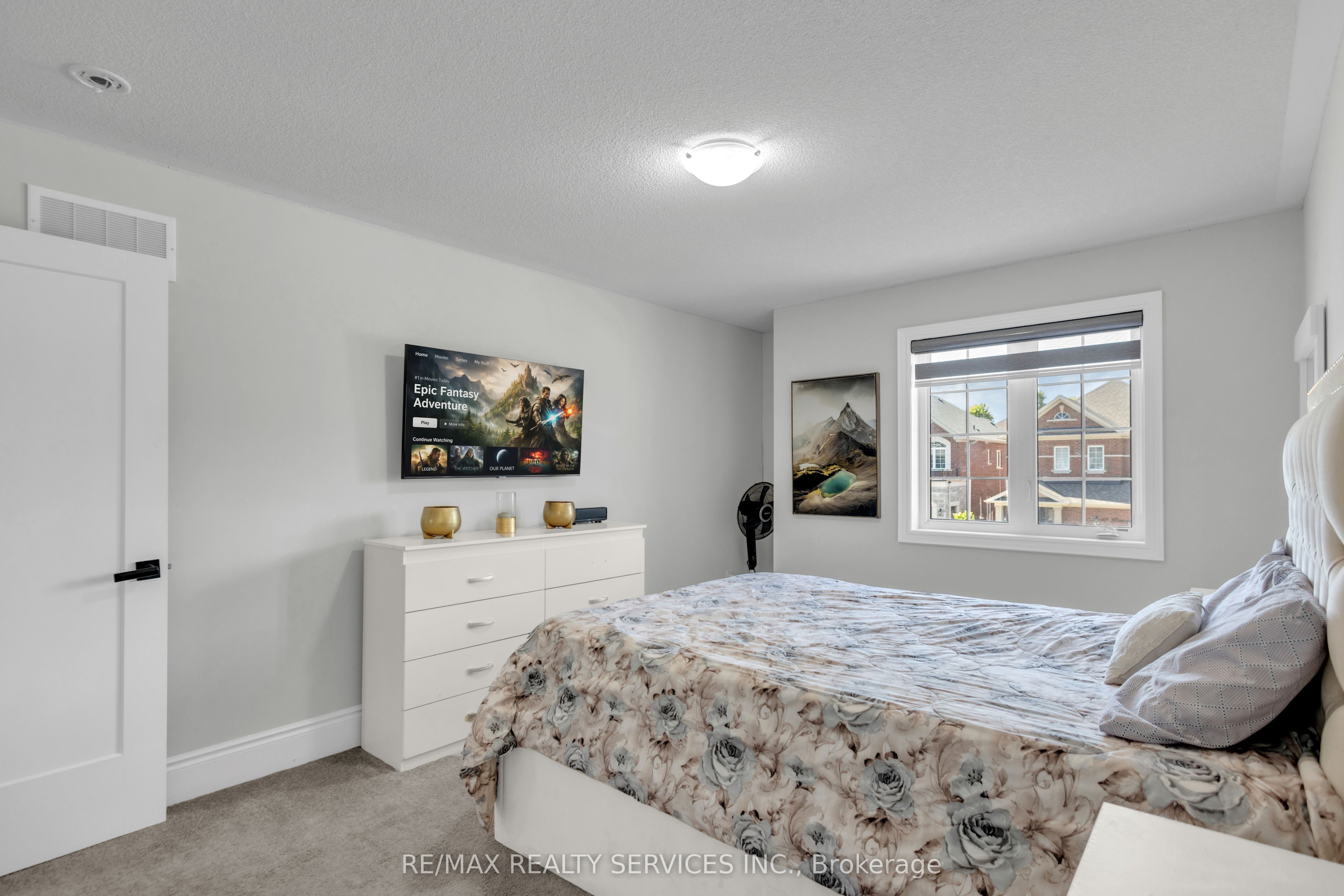 40 Rosewell Crescent Property Photo 28