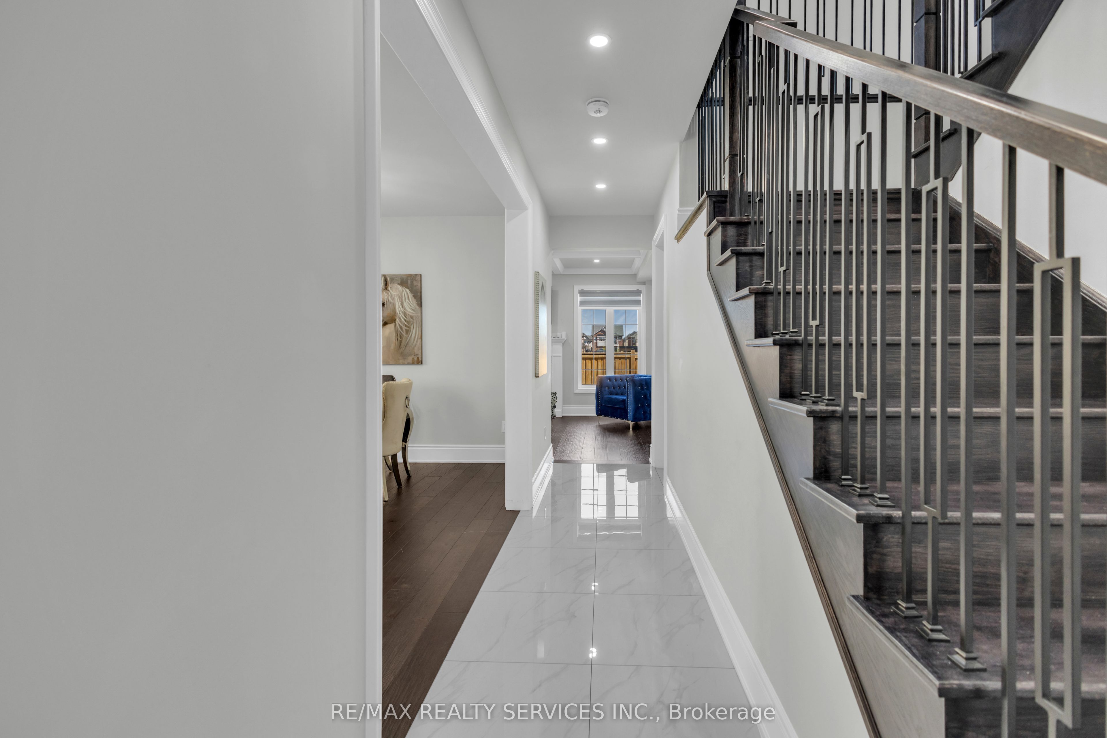 40 Rosewell Crescent Property Photo 40
