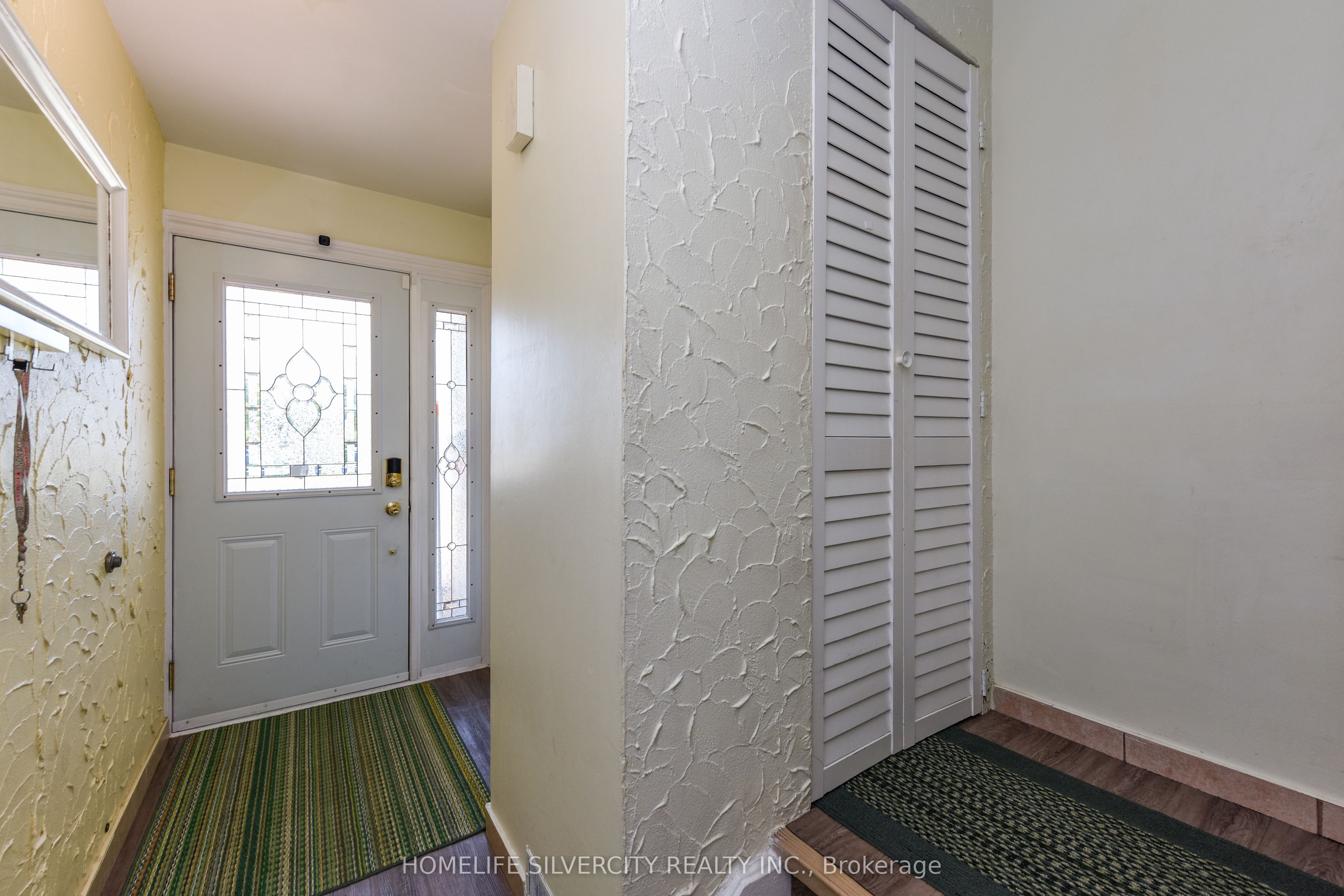 7255 Dooley Drive 29 Property Photo 3