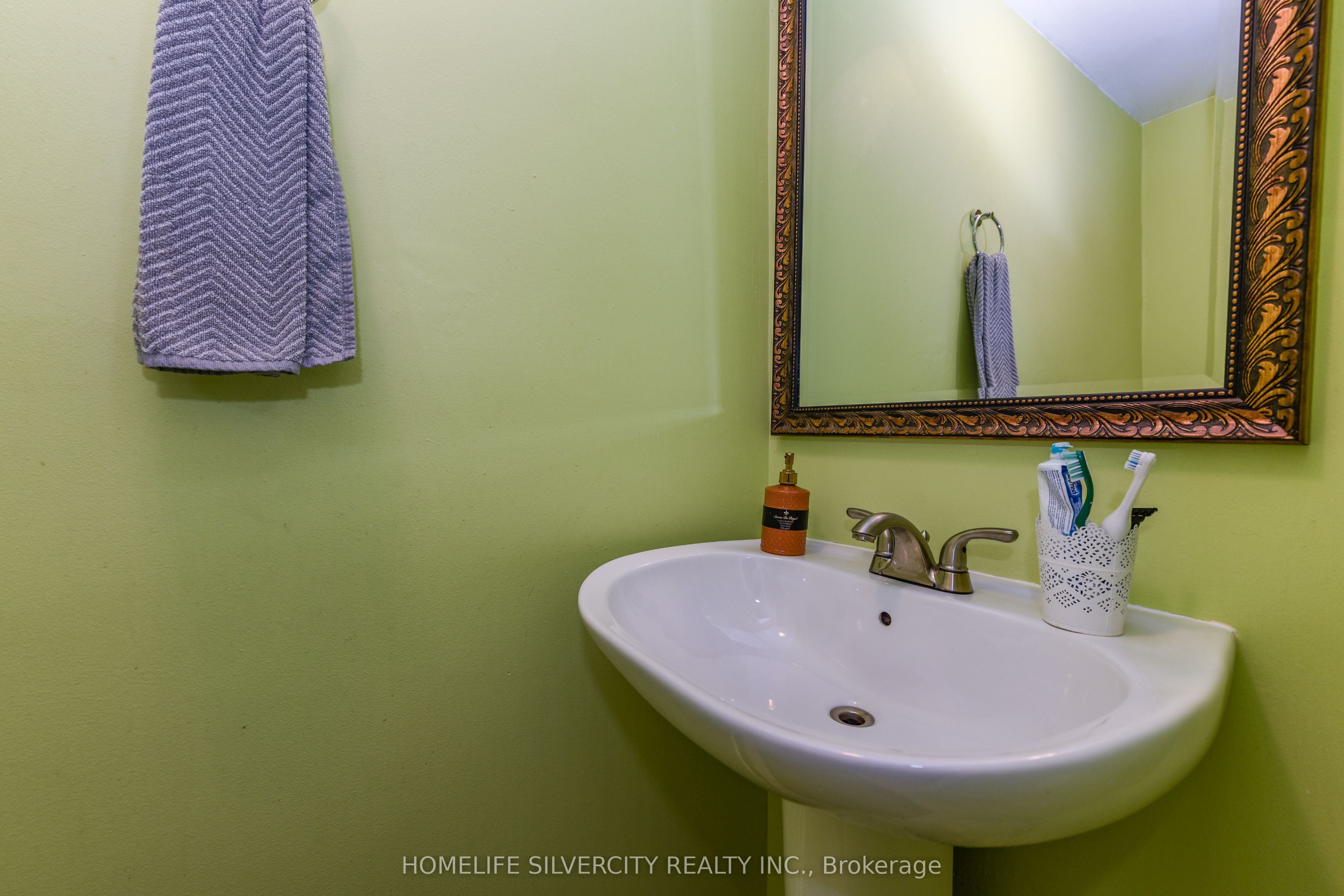 7255 Dooley Drive 29 Property Photo 4