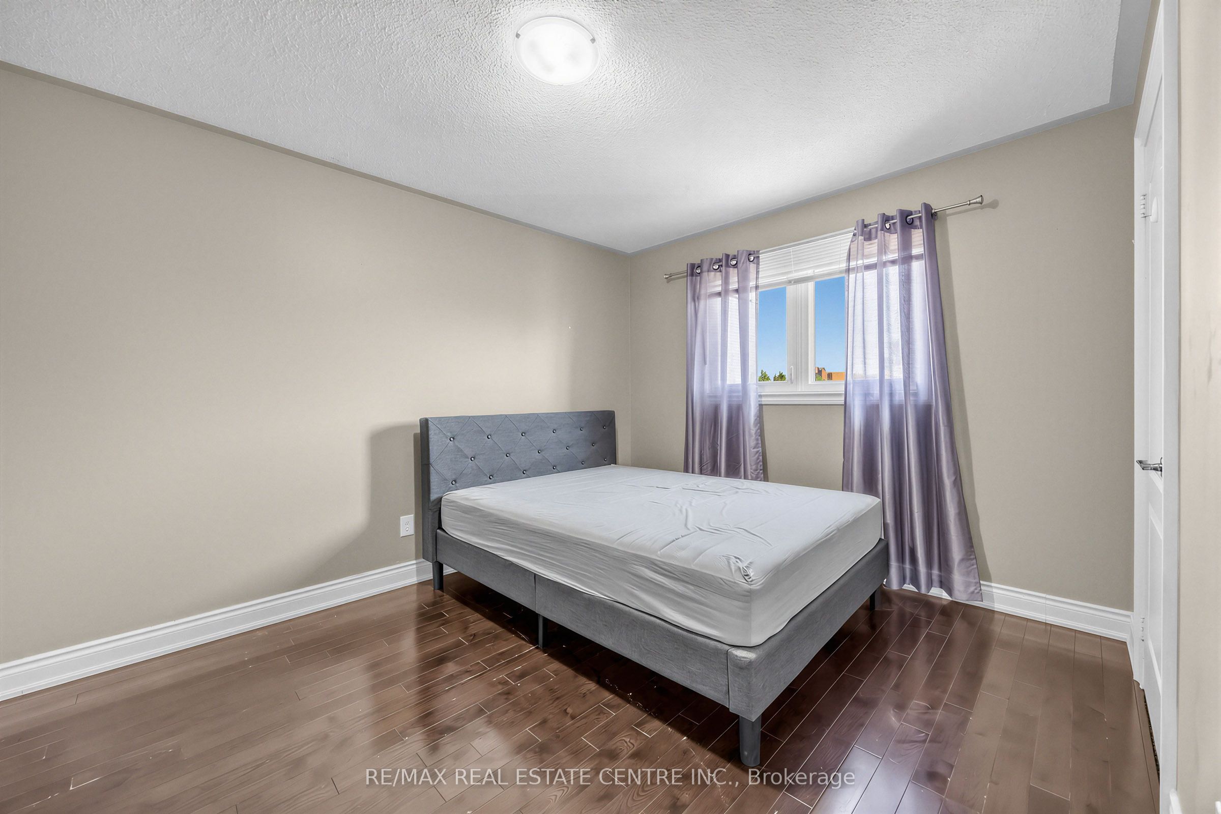 10 Diane Court Property Photo 27