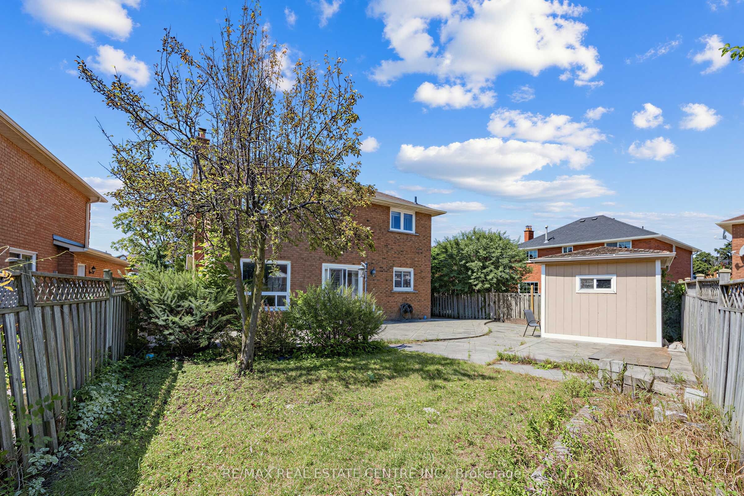 10 Diane Court Property Photo 46