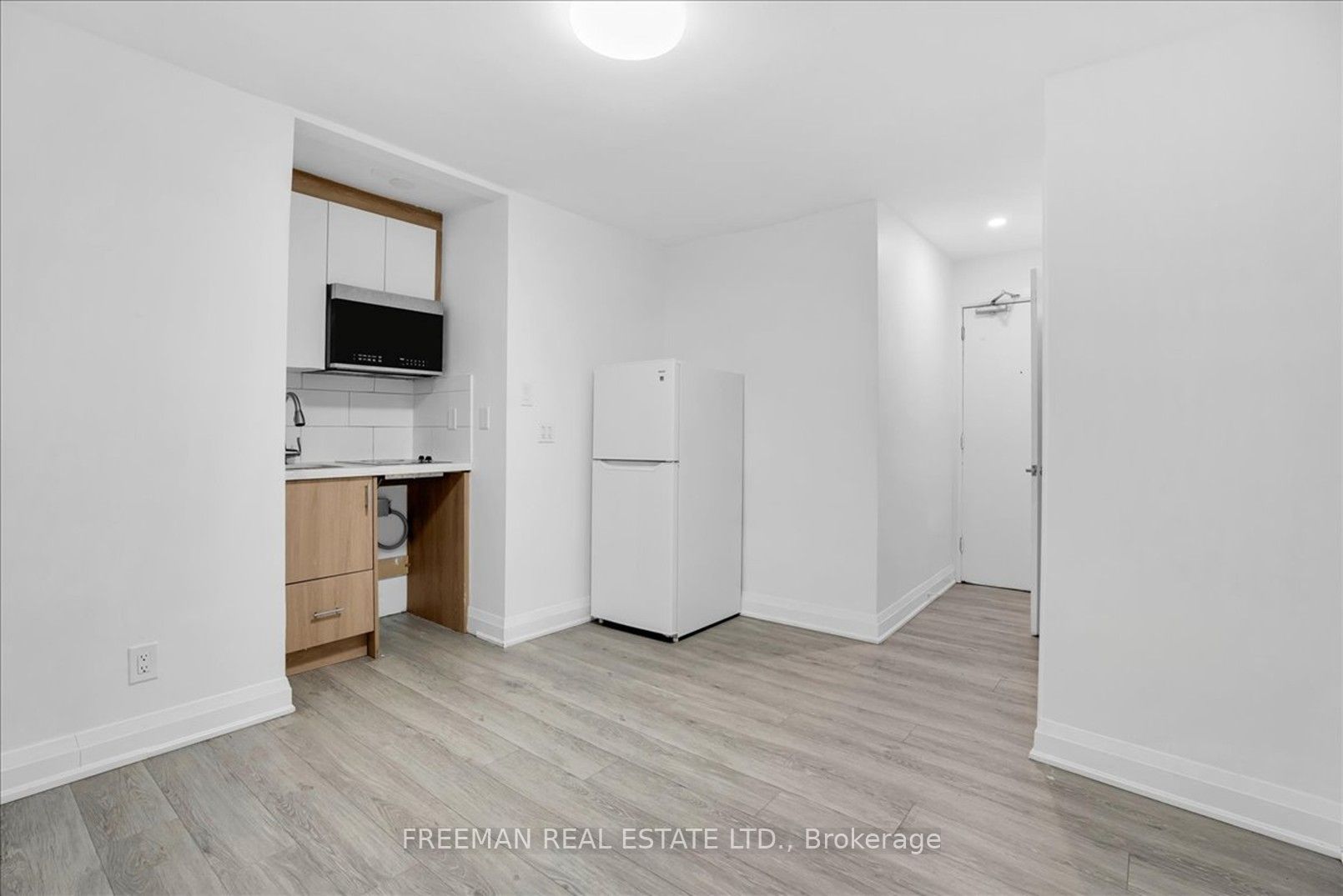 15 Thorburn Avenue 104 Property Photo 3